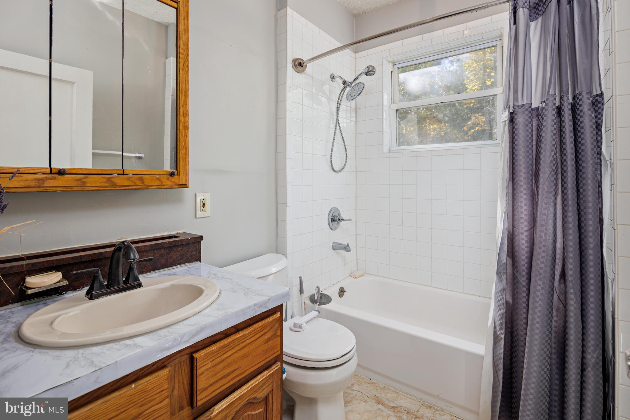 MOUNT WASHINGTON - Residential