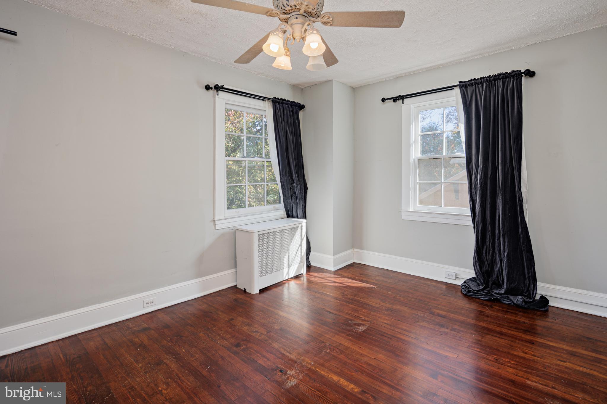 MOUNT WASHINGTON - Residential