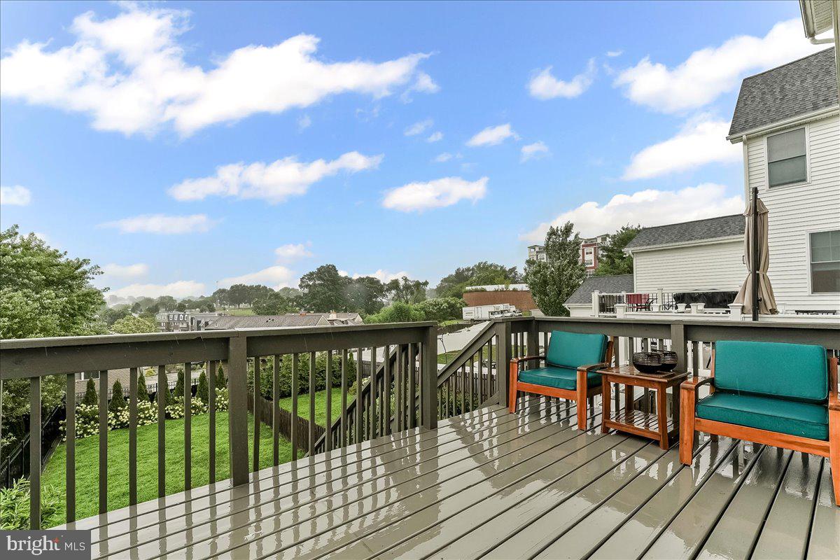 COLONIAL - Residential Lease