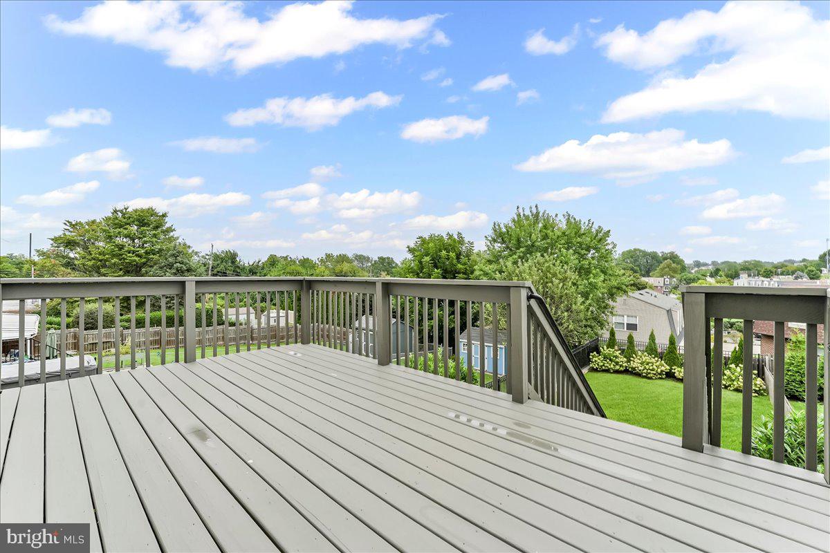 COLONIAL - Residential Lease