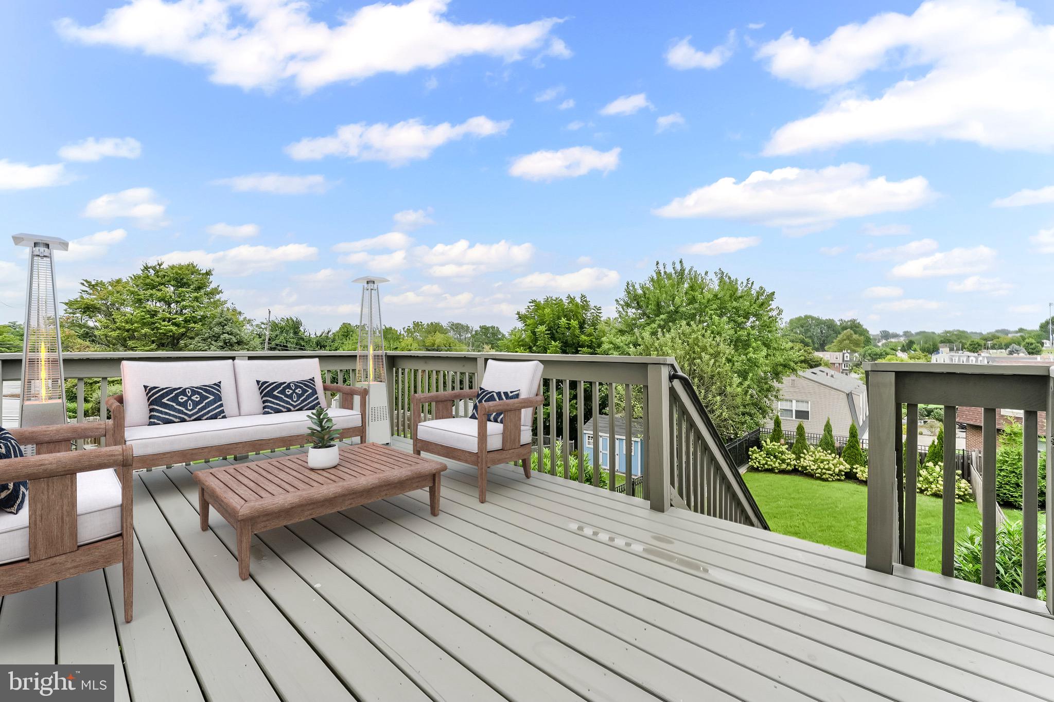 COLONIAL - Residential Lease