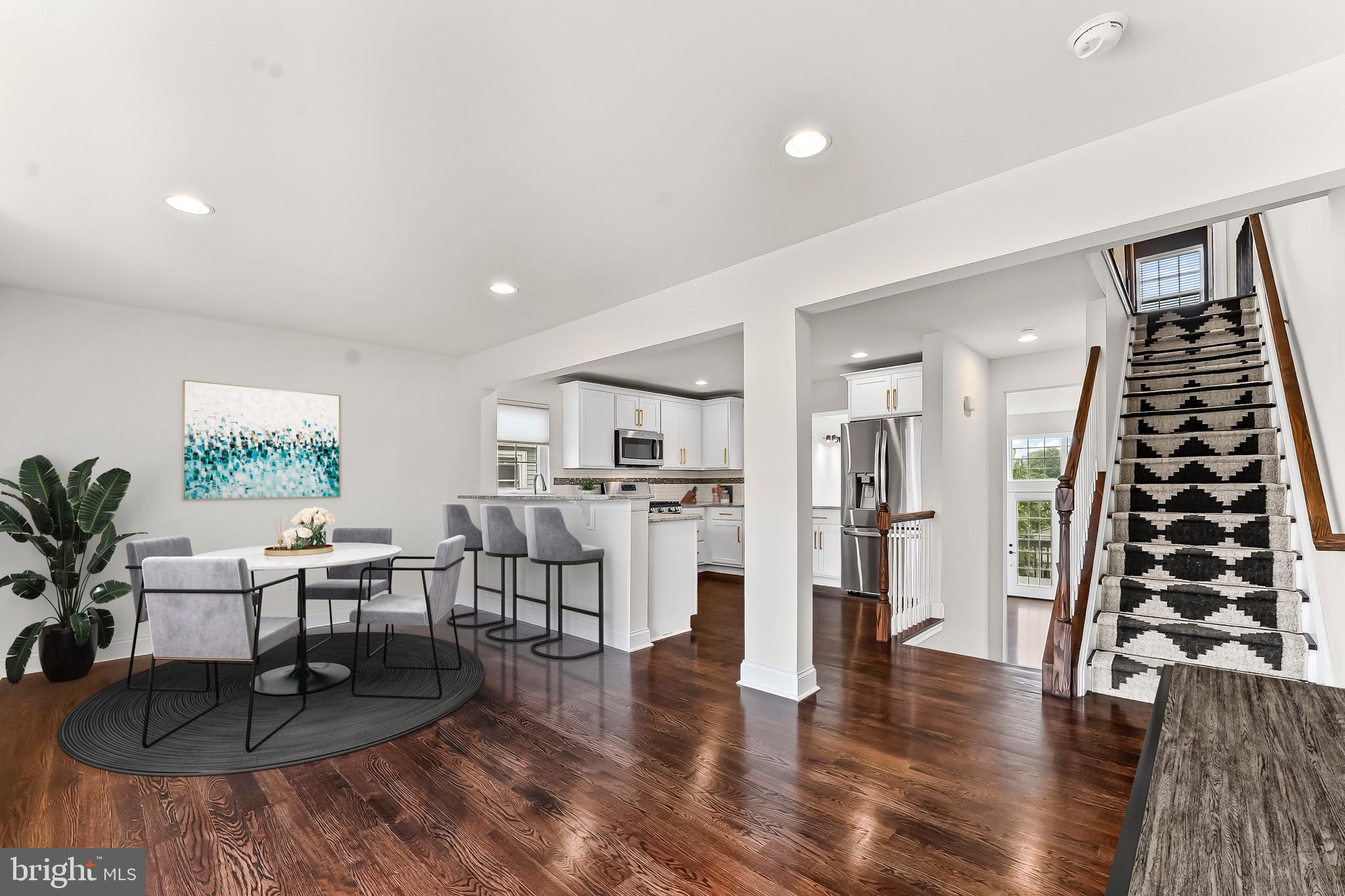 COLONIAL - Residential Lease