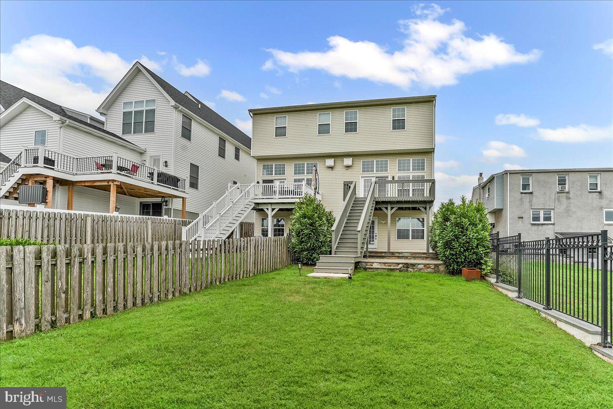 COLONIAL - Residential Lease