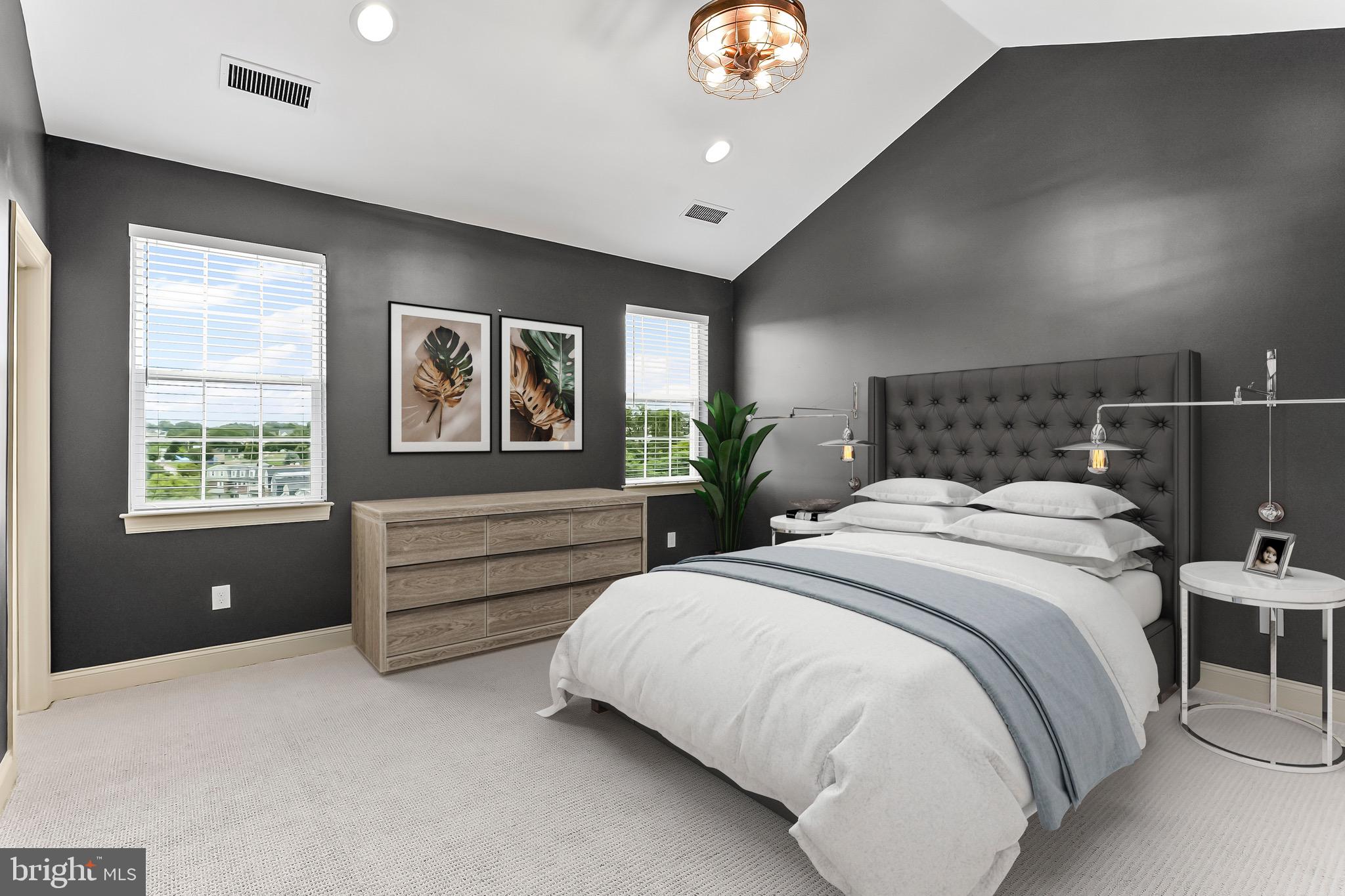 COLONIAL - Residential Lease