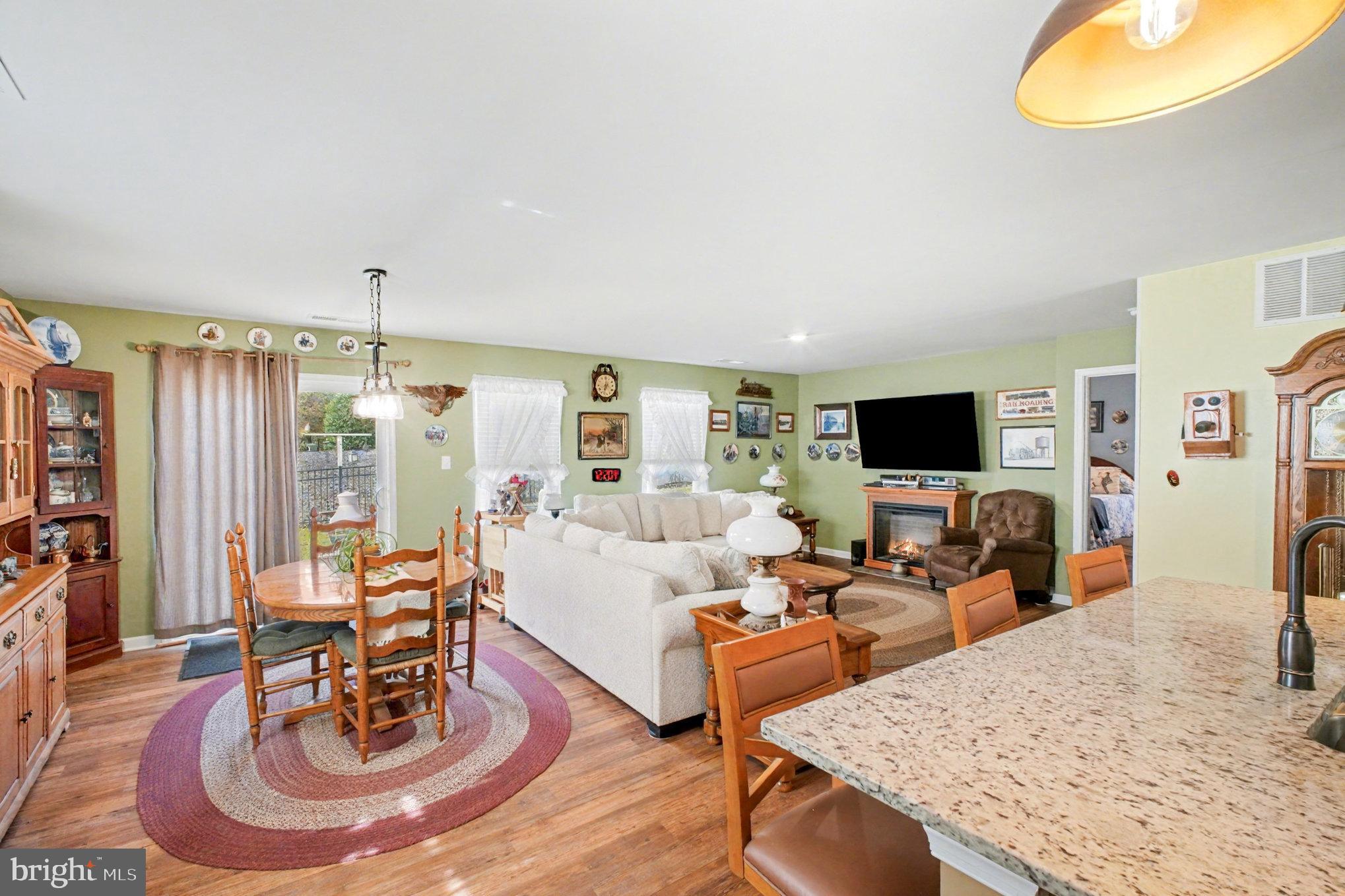 MAURY HEIGHTS - Residential