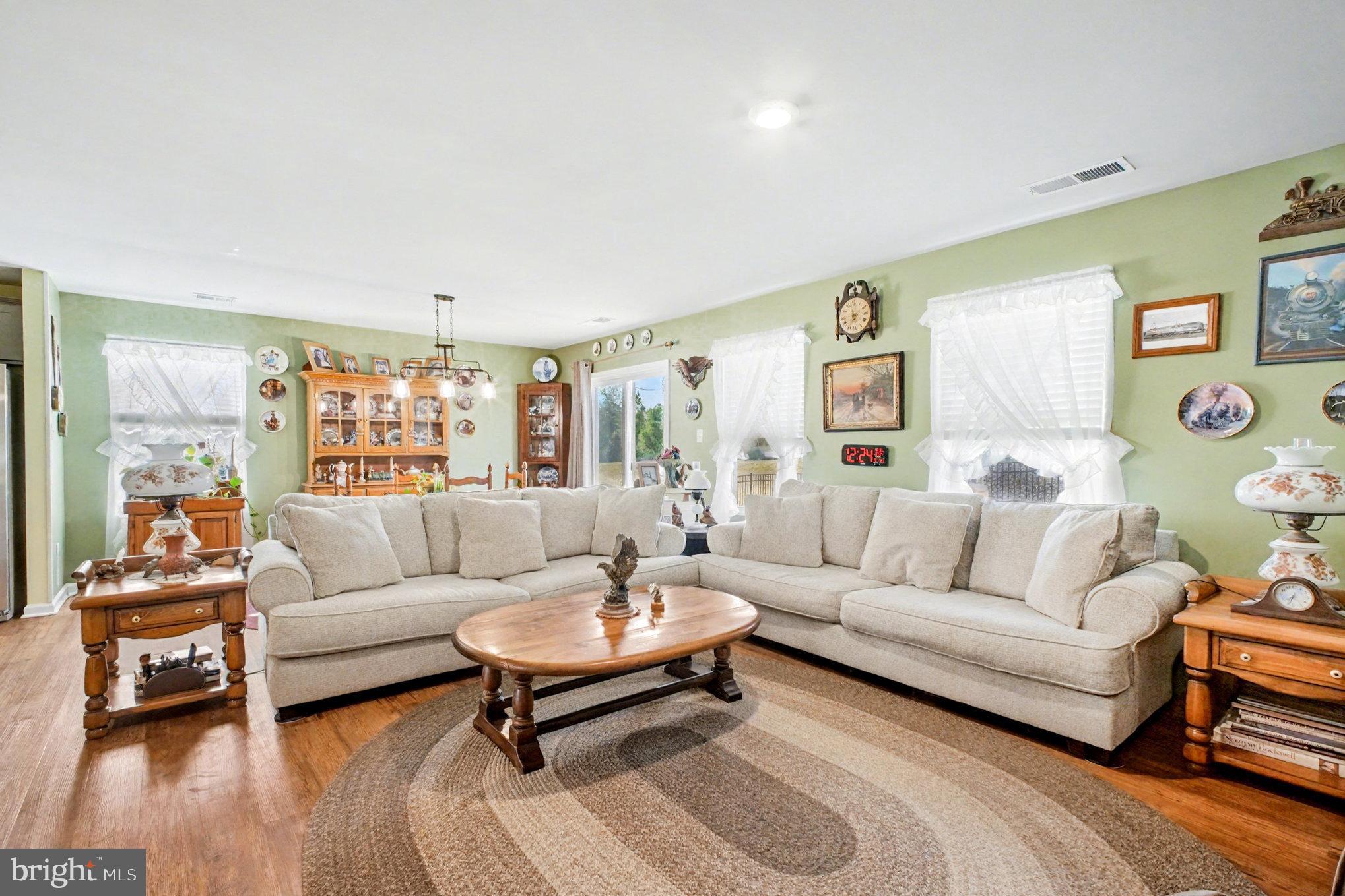 MAURY HEIGHTS - Residential