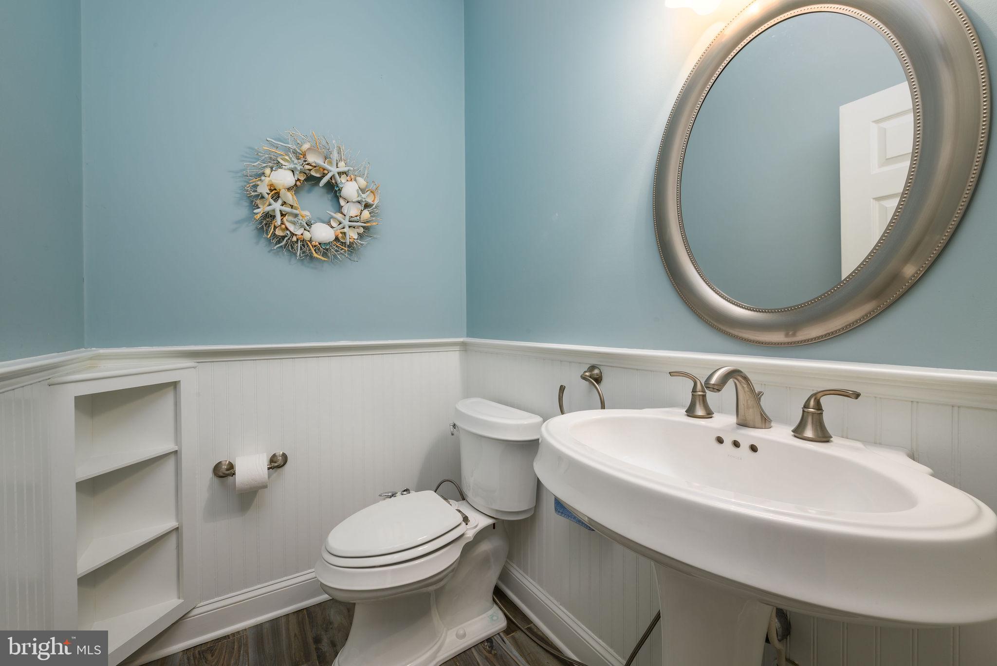 CRESTFIELD - Residential