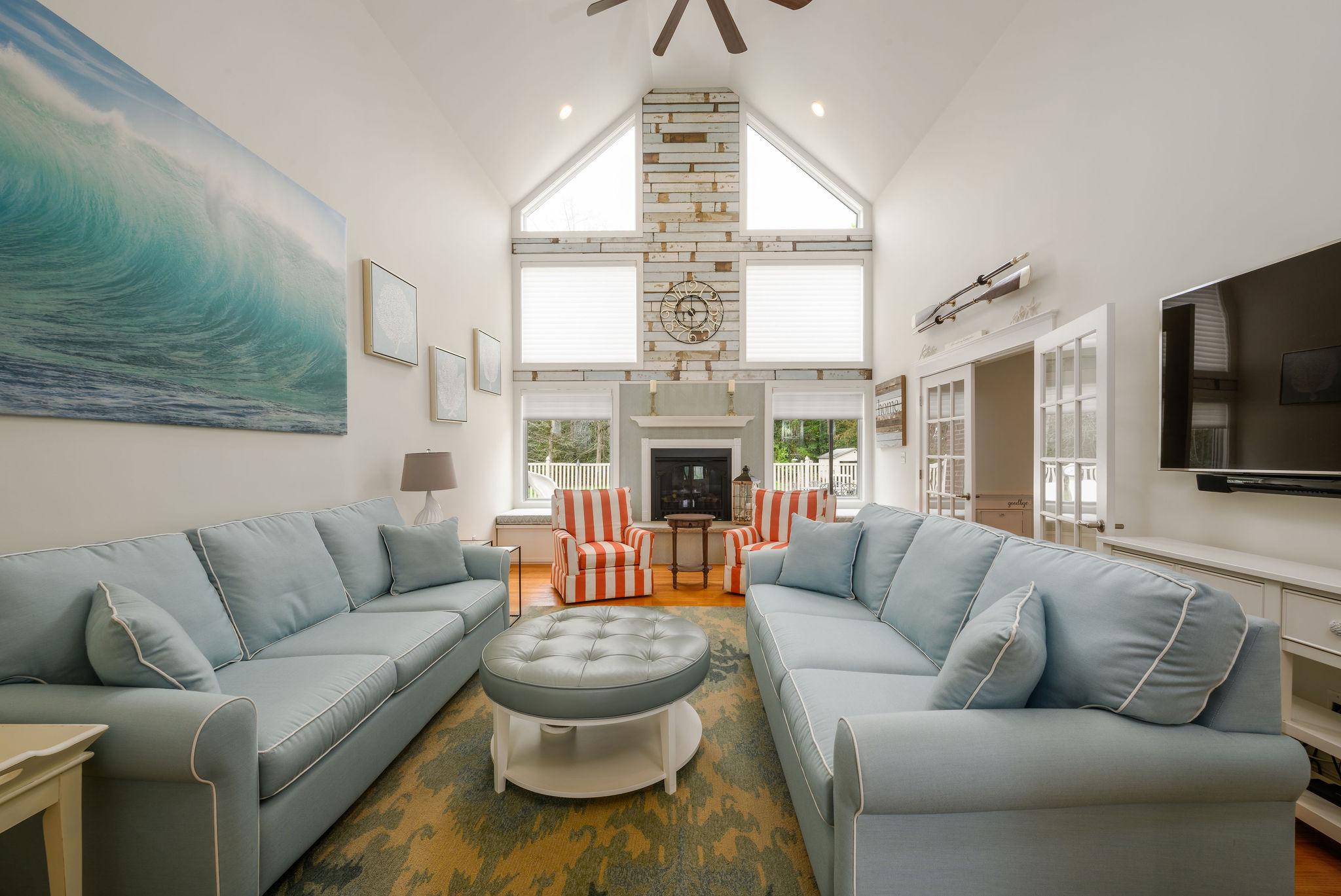 CRESTFIELD - Residential