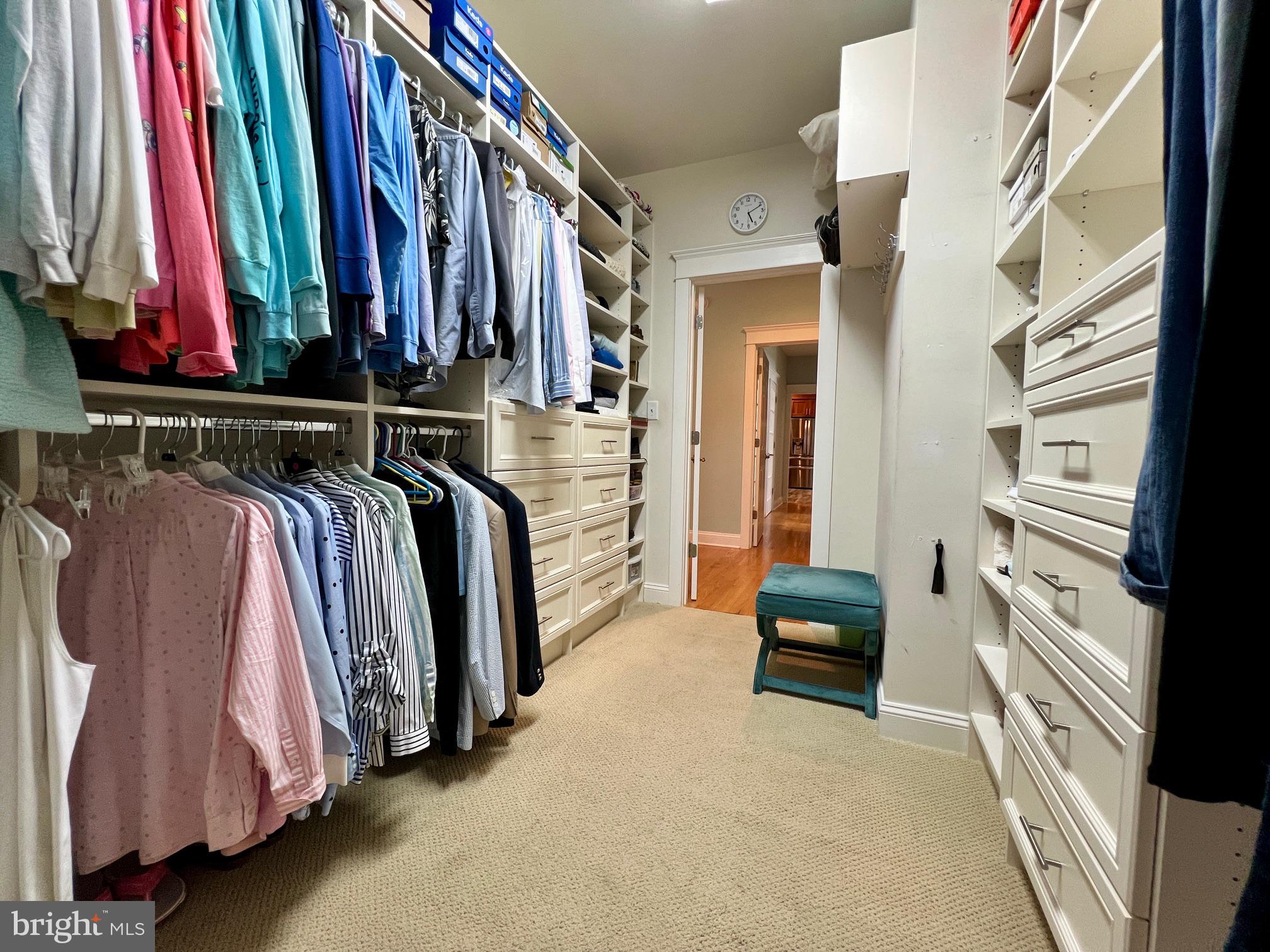 CRESTFIELD - Residential