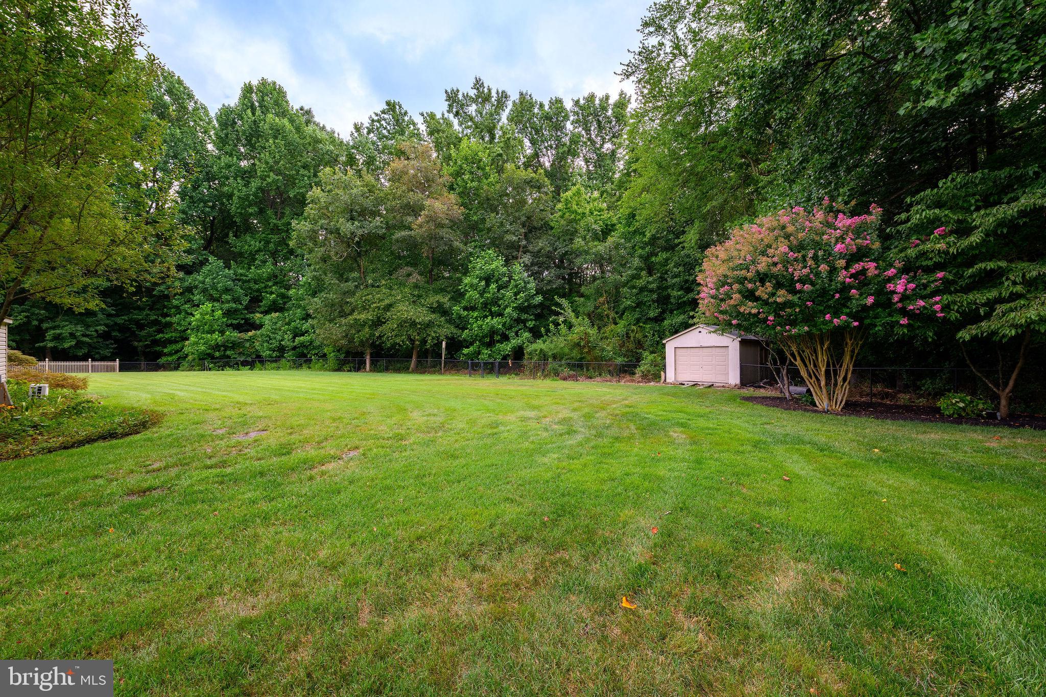 CRESTFIELD - Residential