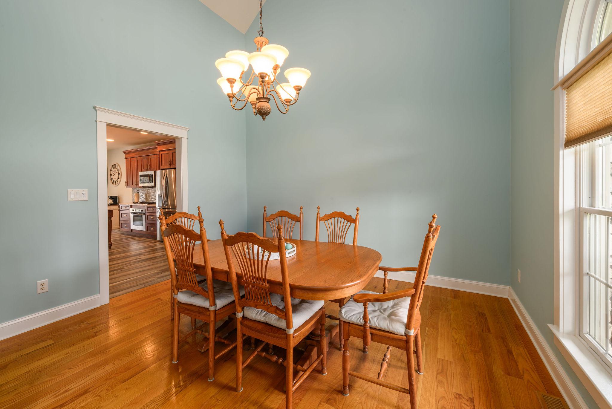 CRESTFIELD - Residential