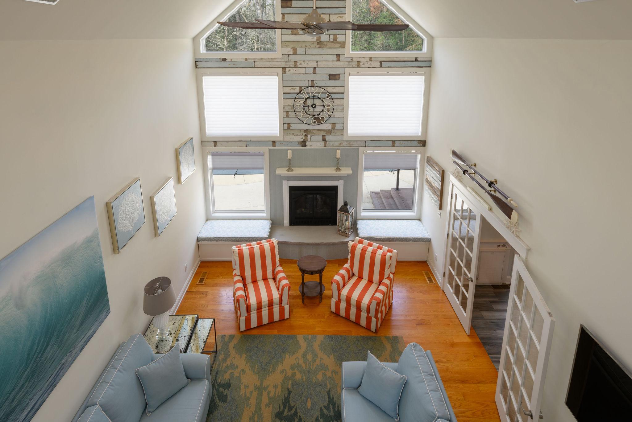 CRESTFIELD - Residential