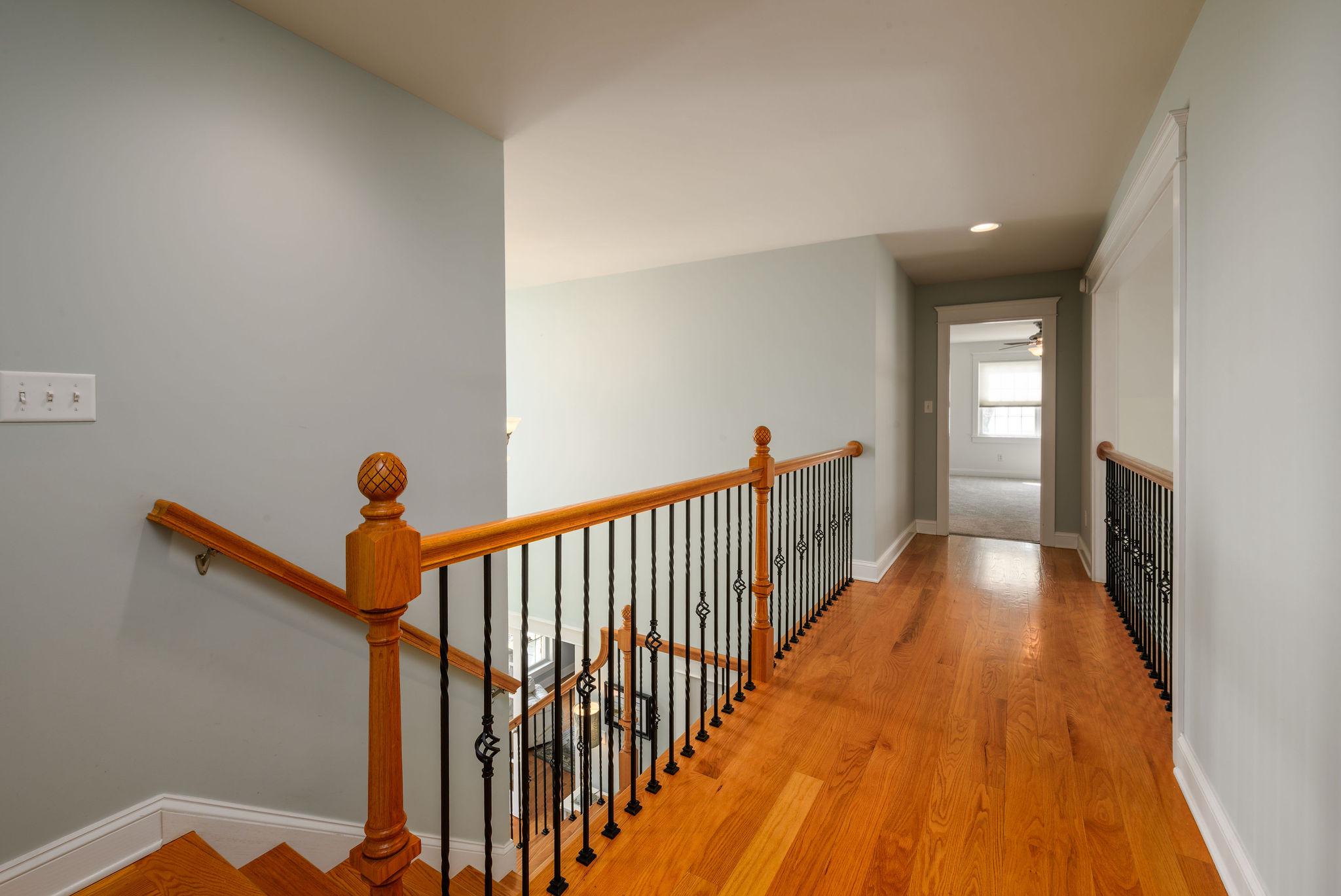 CRESTFIELD - Residential