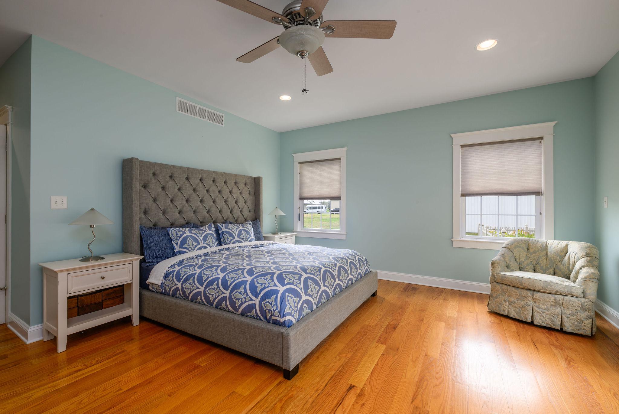 CRESTFIELD - Residential