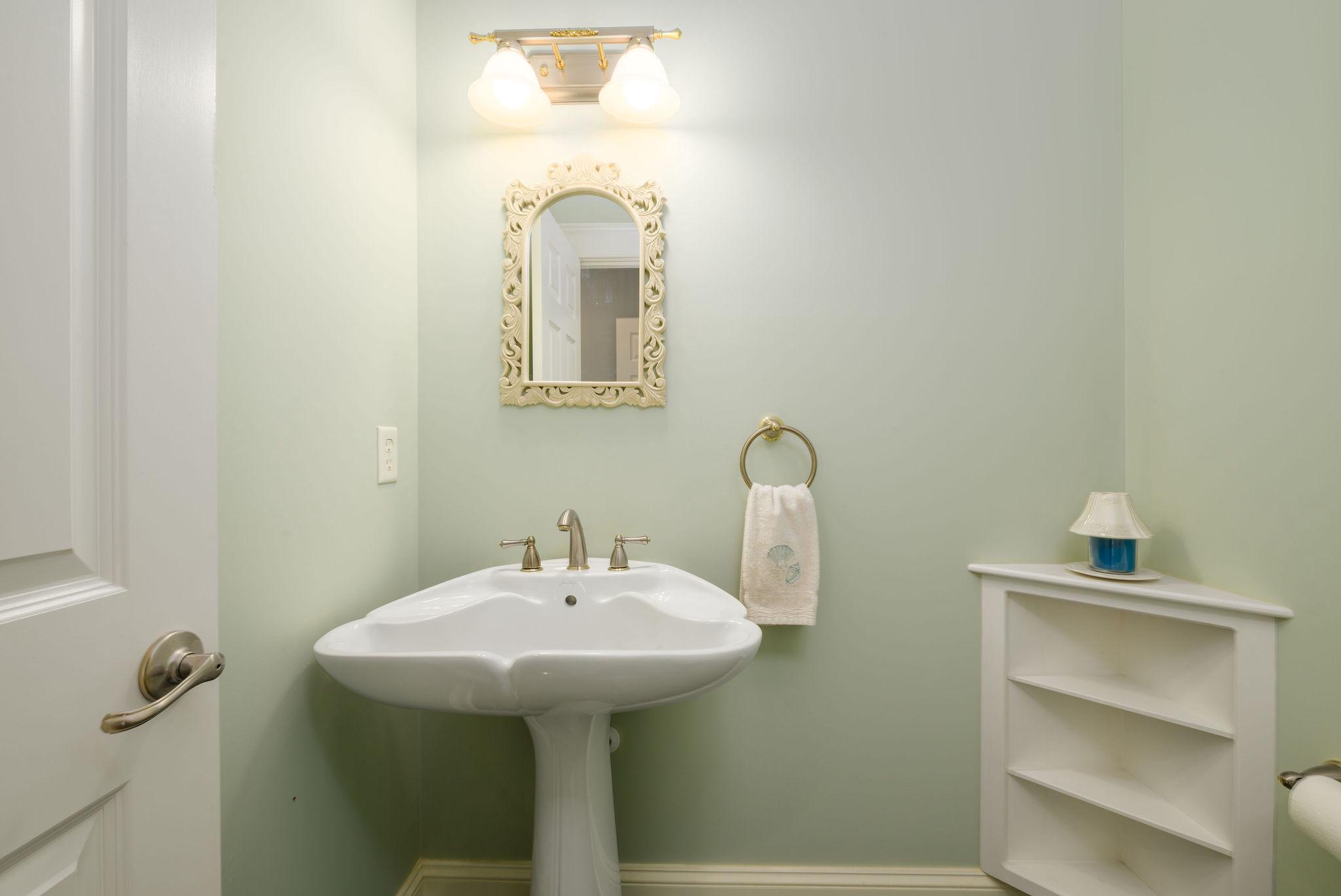 CRESTFIELD - Residential