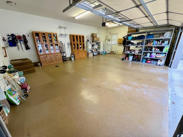 CRESTFIELD - Residential