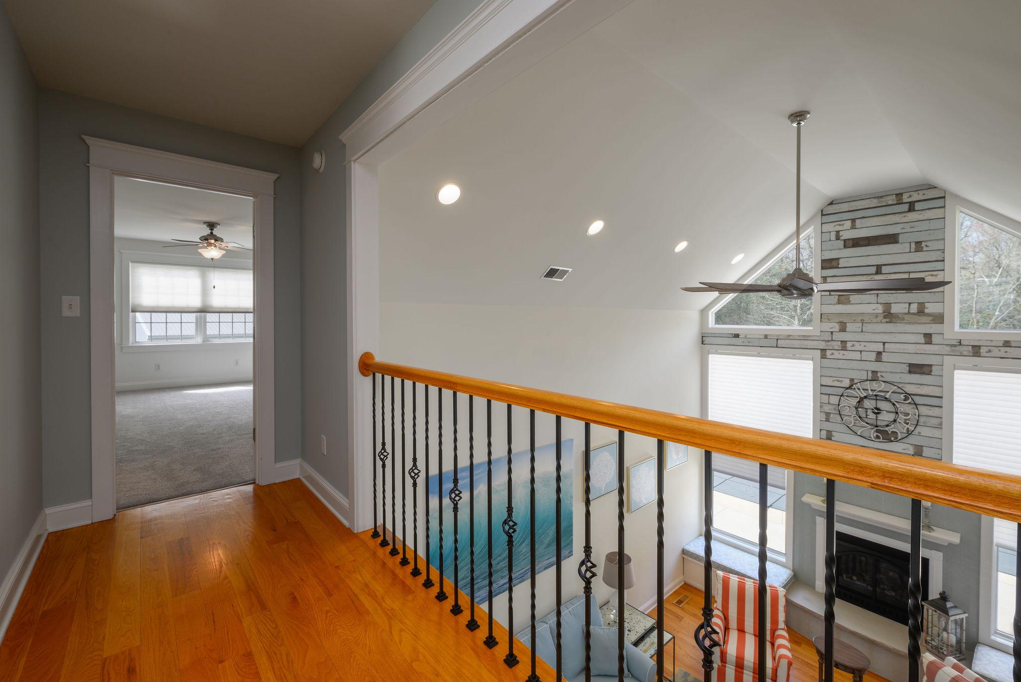 CRESTFIELD - Residential