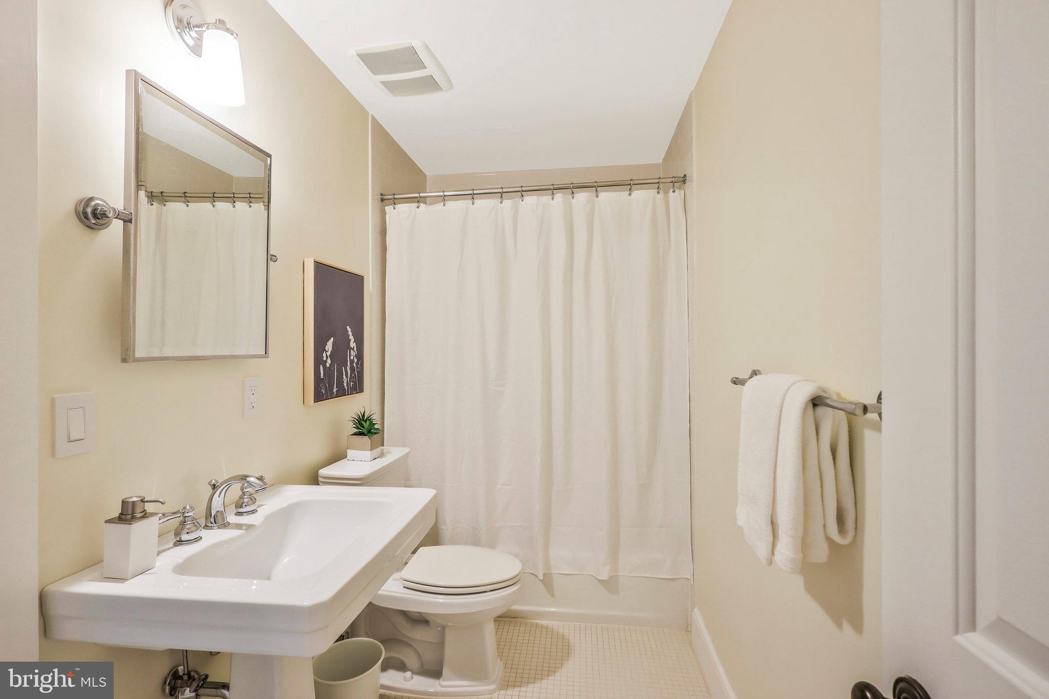 DAWSON TERRACE - Residential