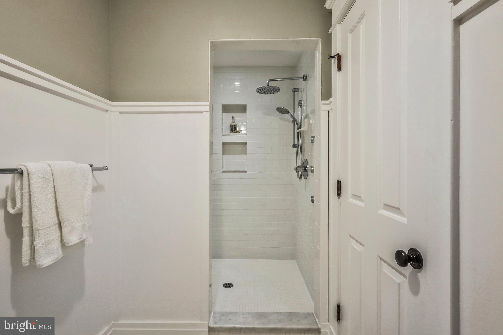 DAWSON TERRACE - Residential