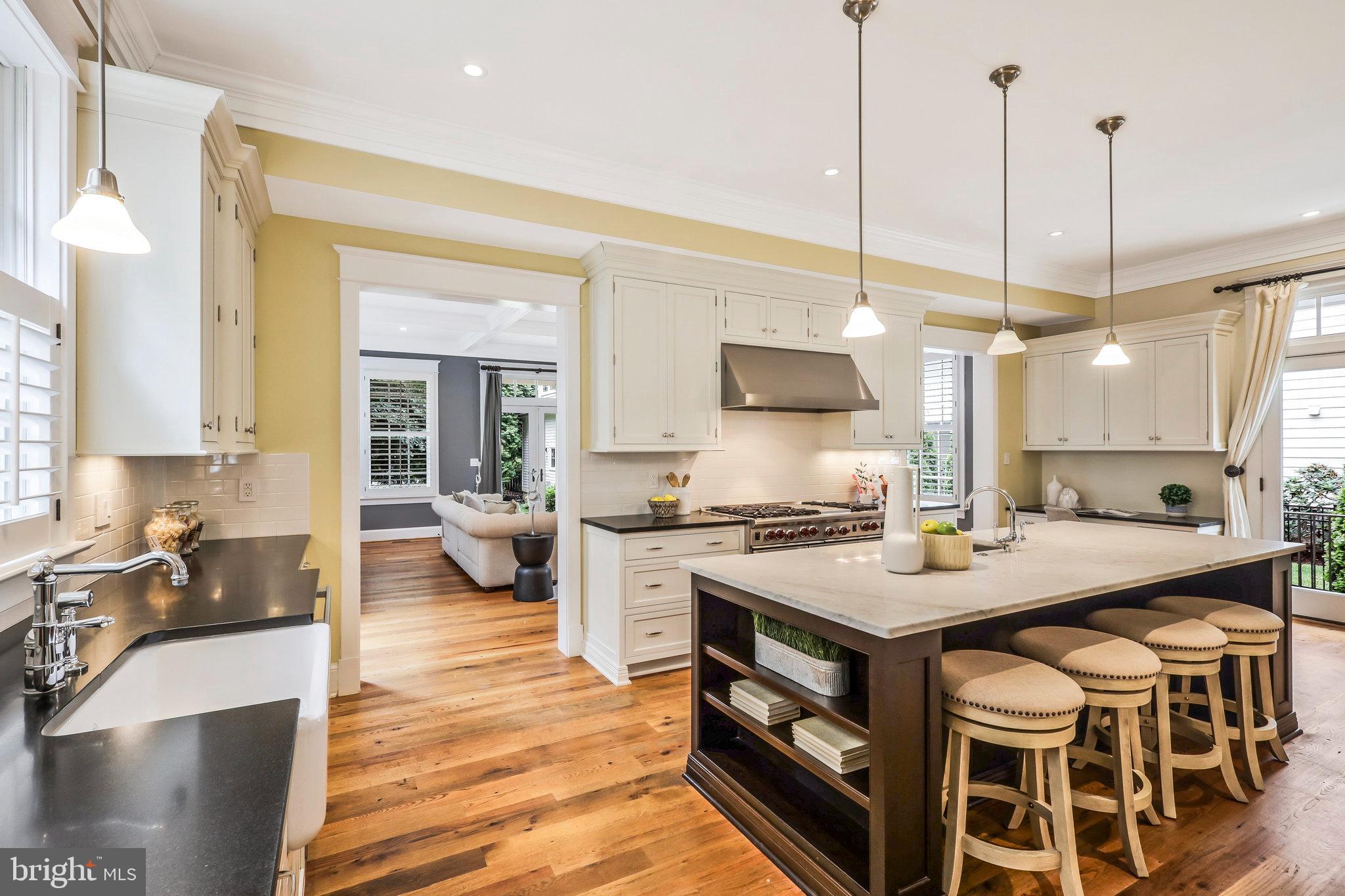 DAWSON TERRACE - Residential