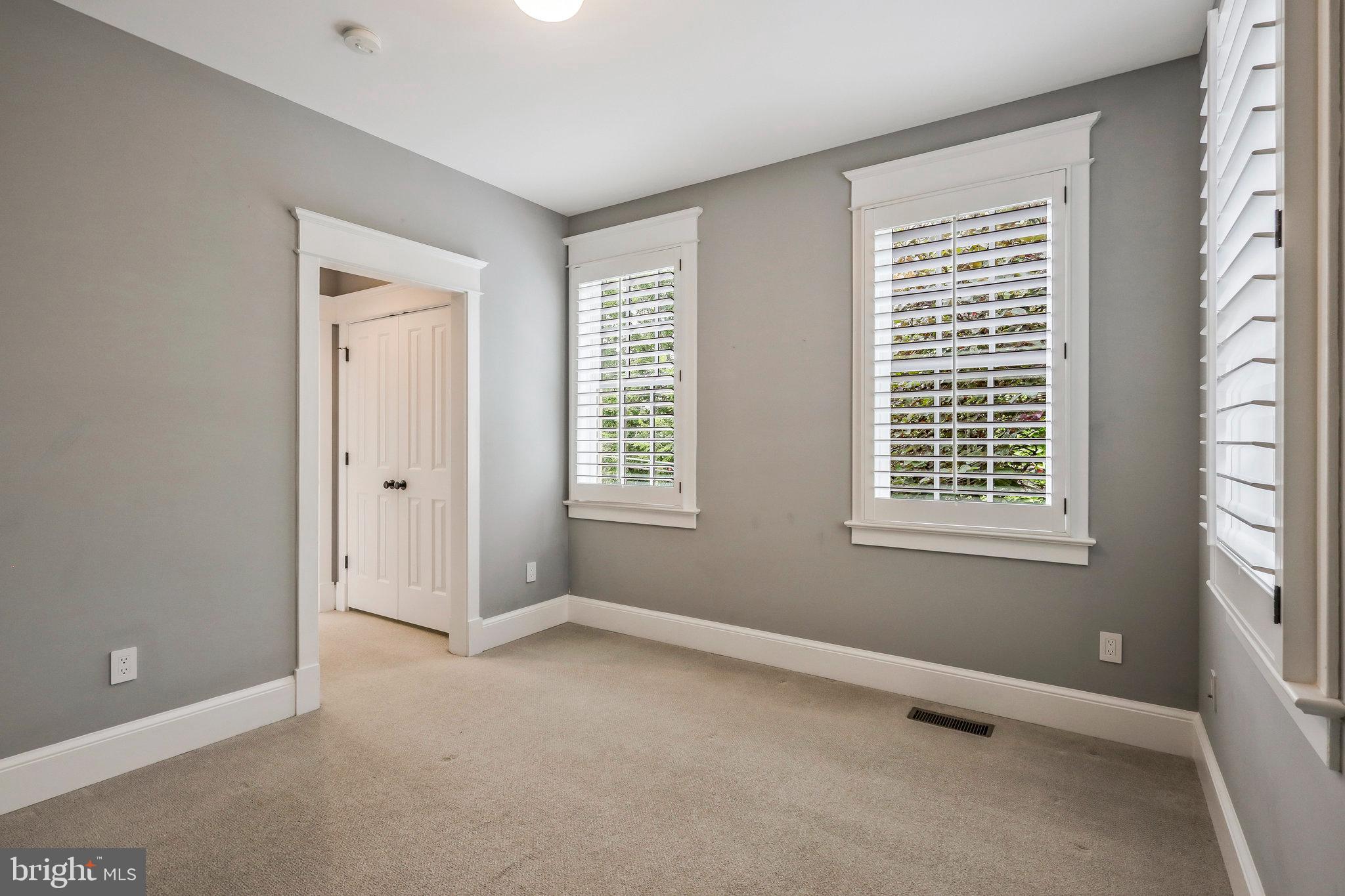 DAWSON TERRACE - Residential