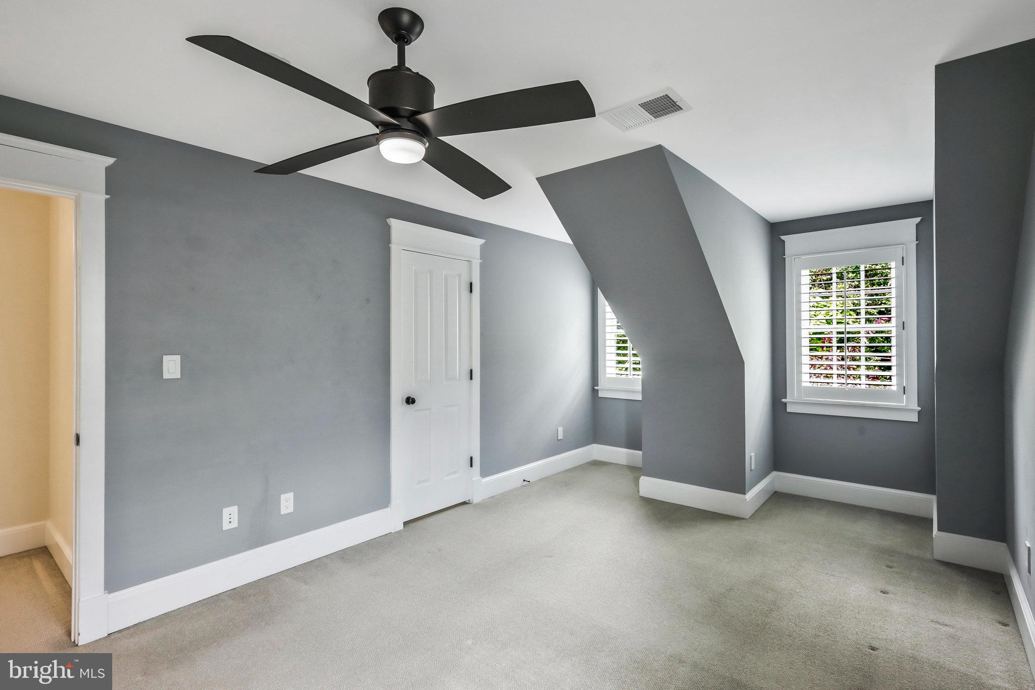 DAWSON TERRACE - Residential