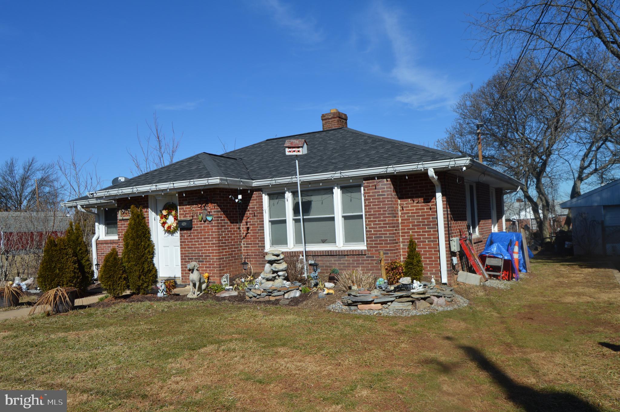 BEVERLY MANOR - Residential