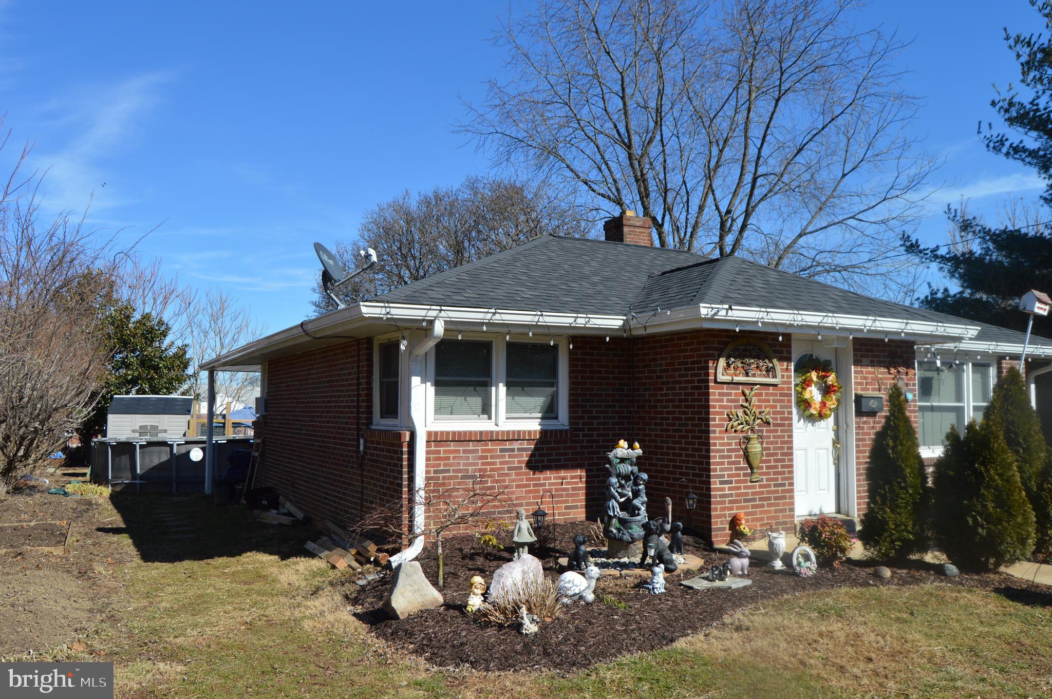 BEVERLY MANOR - Residential