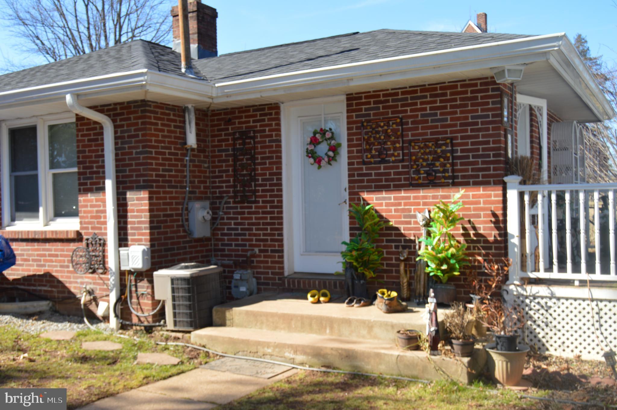 BEVERLY MANOR - Residential