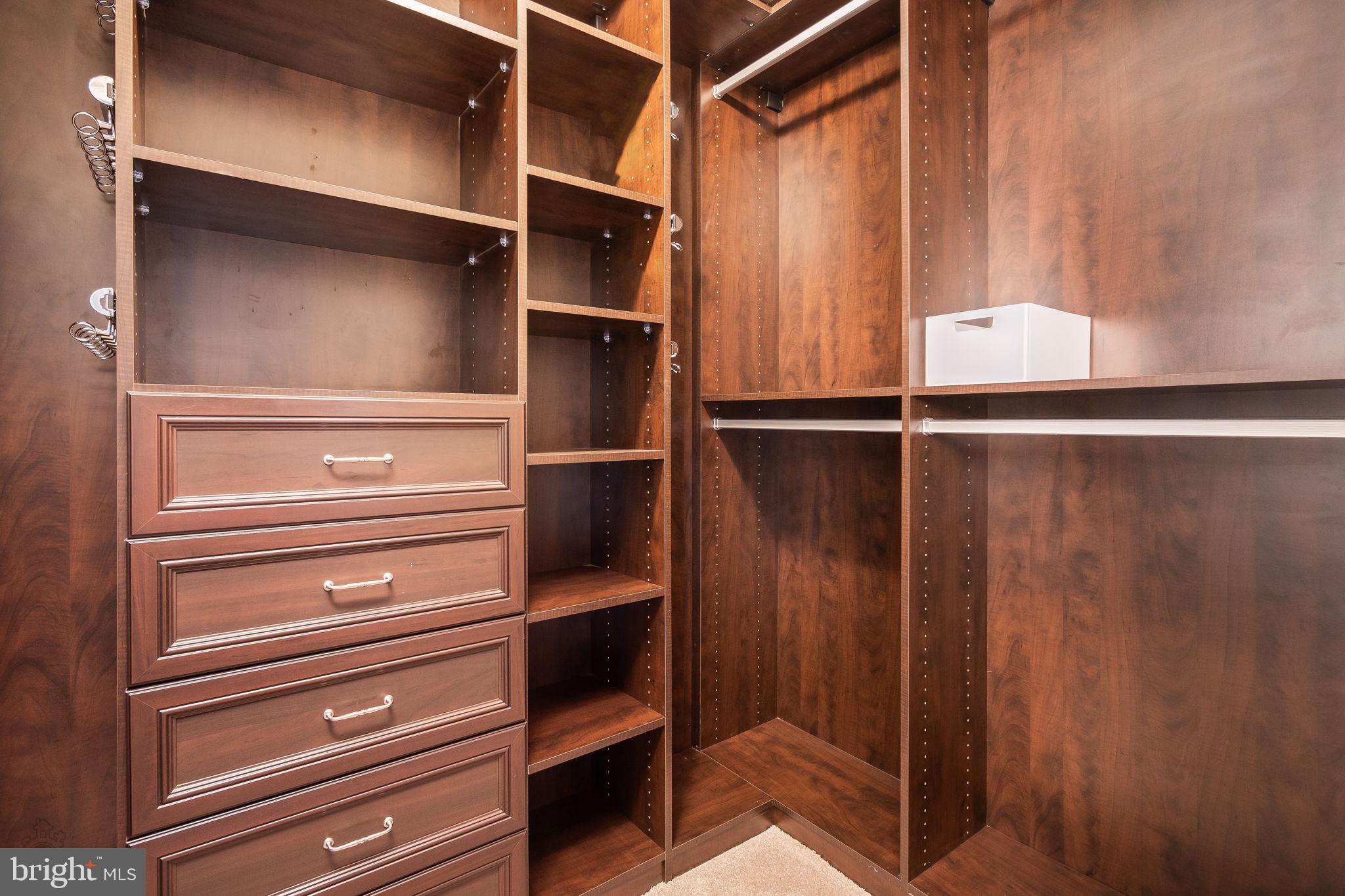 FOX CREEK - Residential