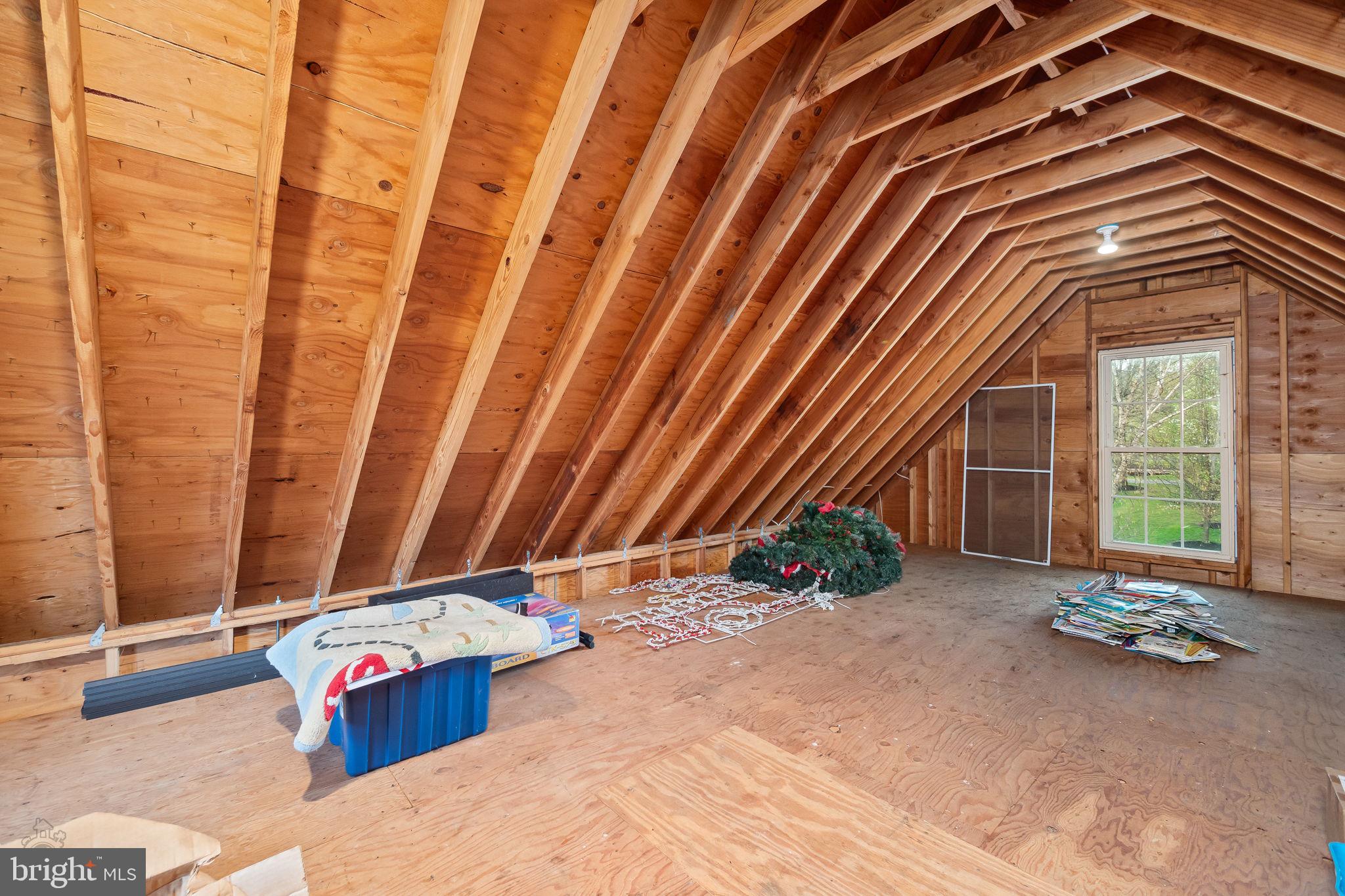 FOX CREEK - Residential