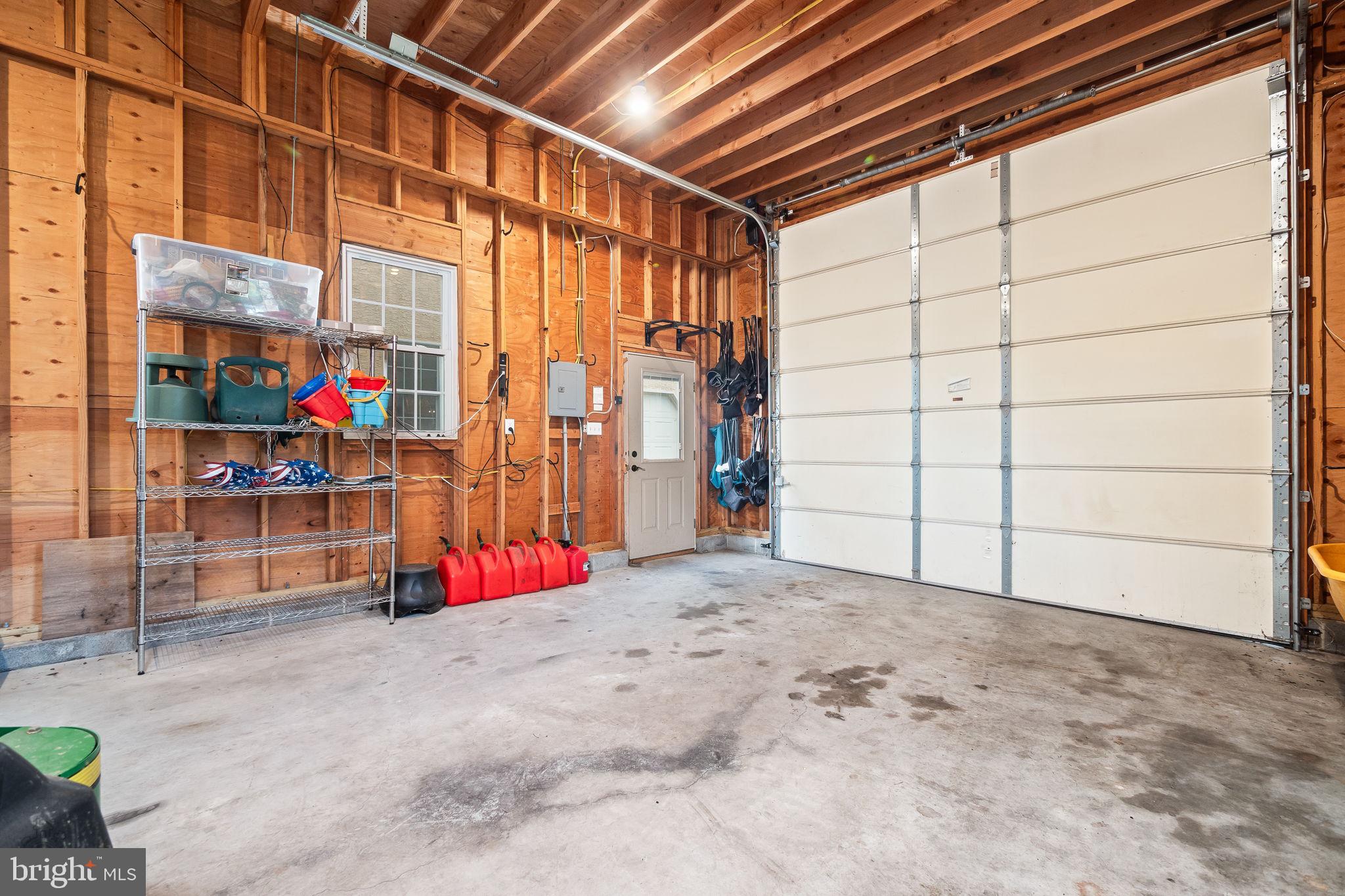 FOX CREEK - Residential