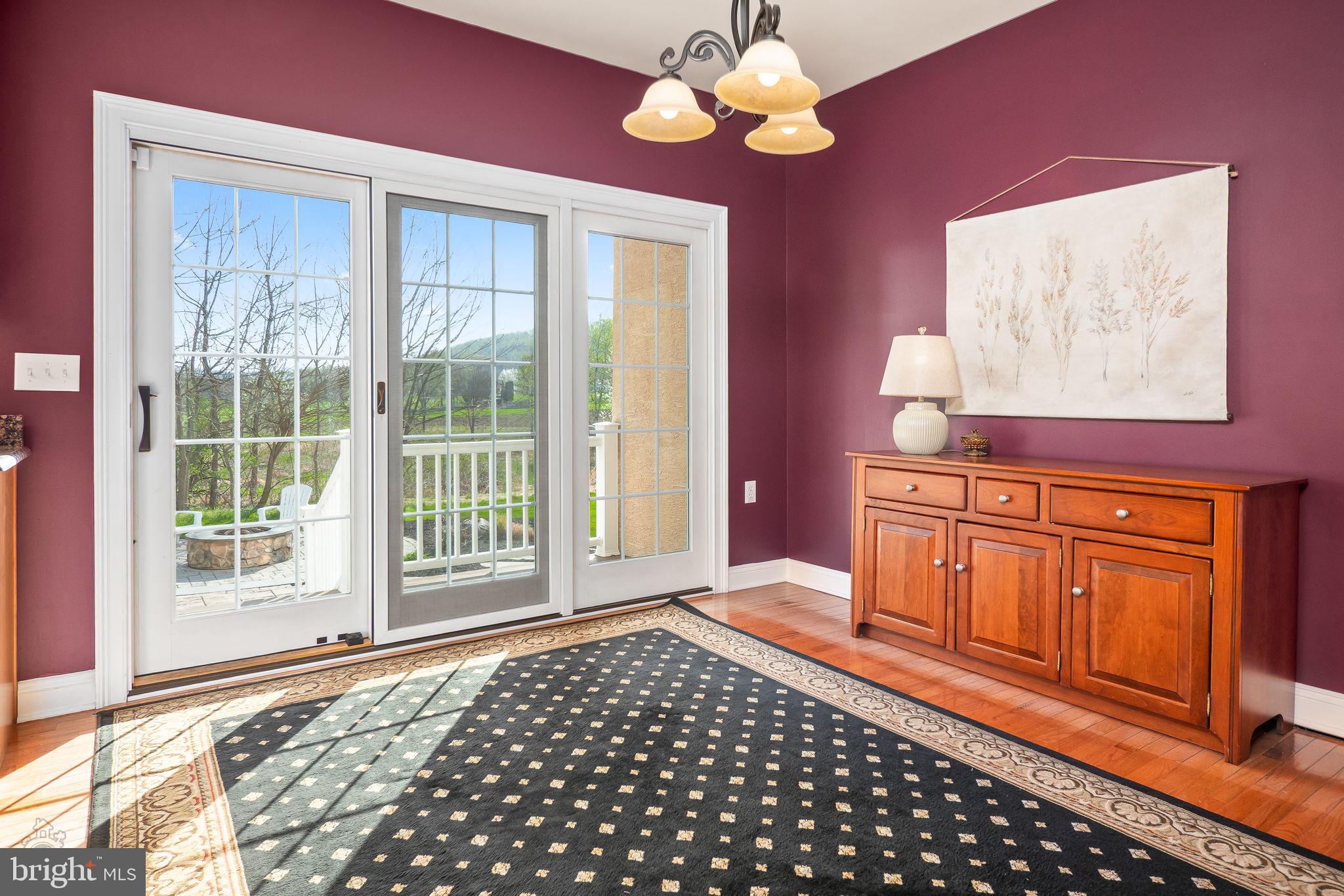 FOX CREEK - Residential