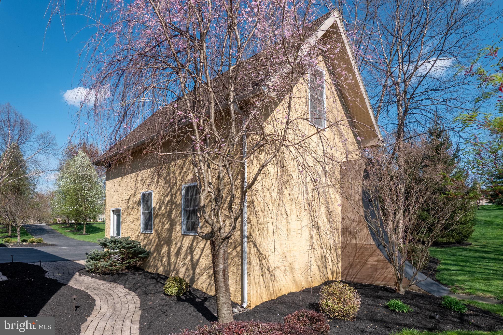 FOX CREEK - Residential