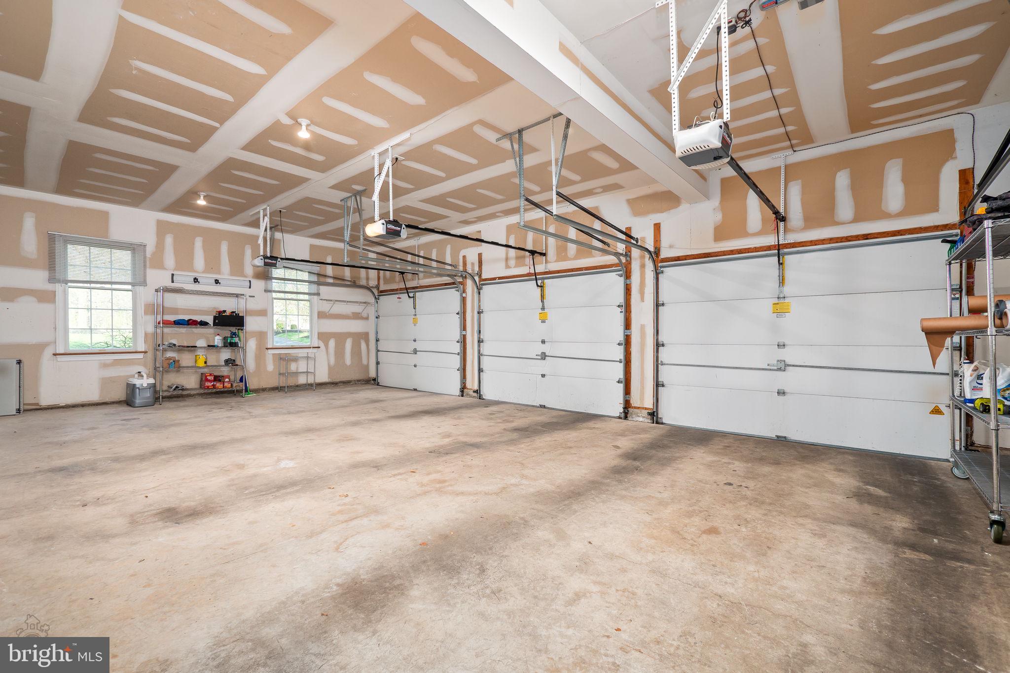 FOX CREEK - Residential