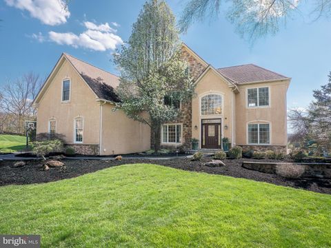 Homes For Sale - 50 Melchor Drive<br/> EASTON, PA 18042