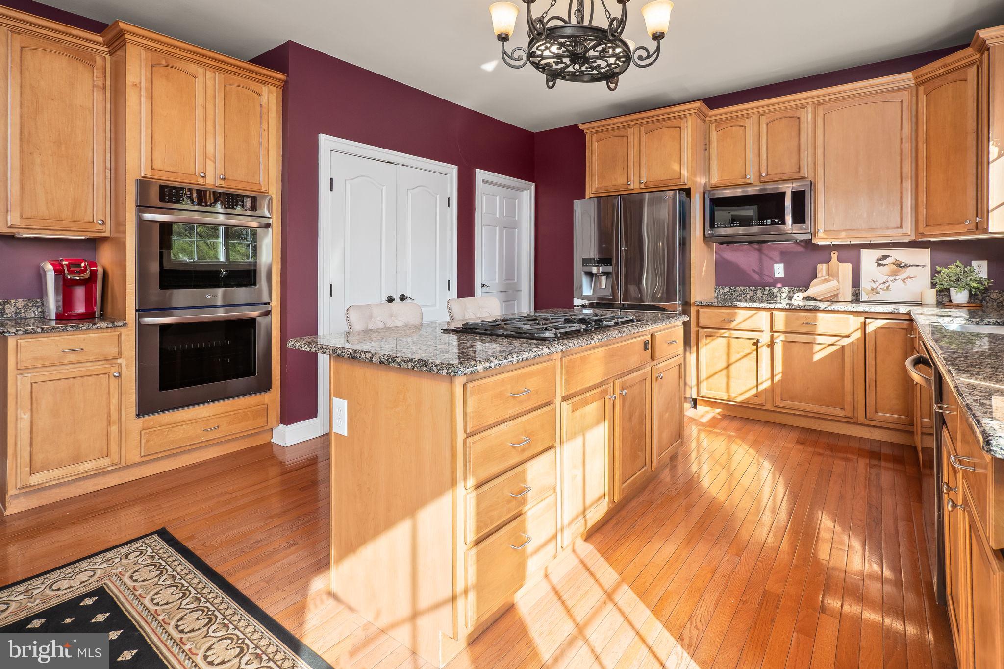 FOX CREEK - Residential