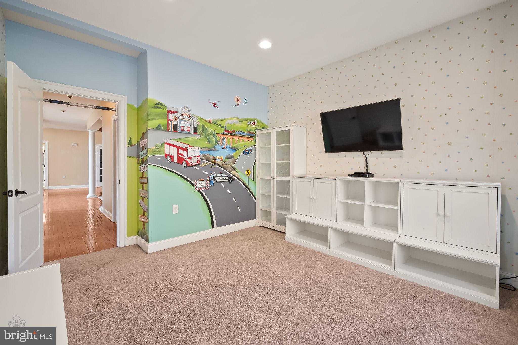 FOX CREEK - Residential