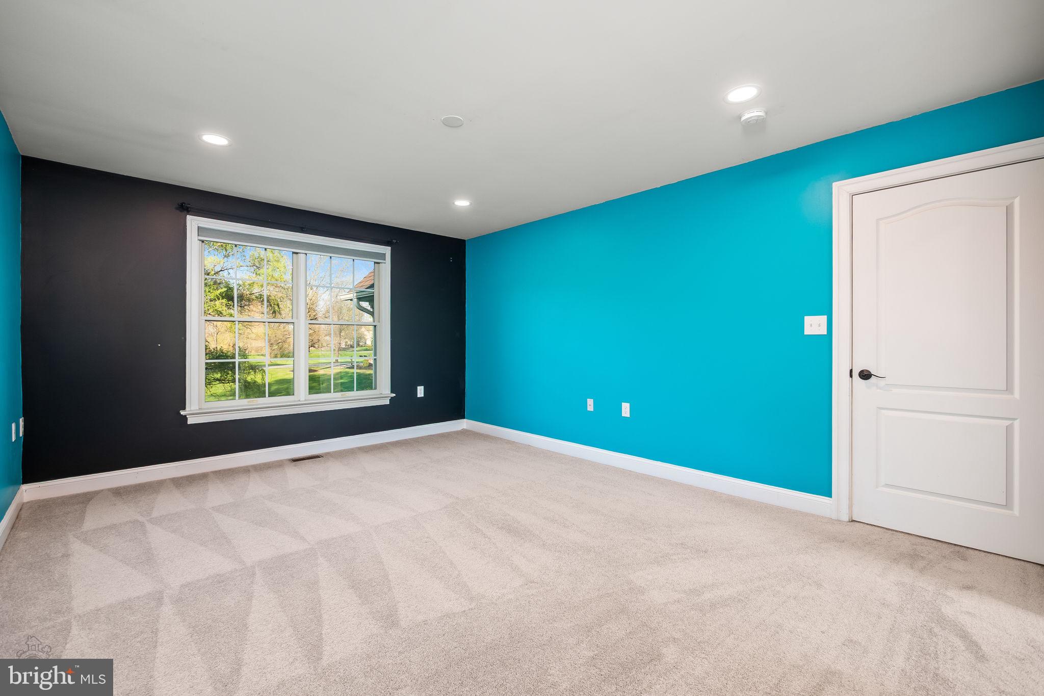 FOX CREEK - Residential