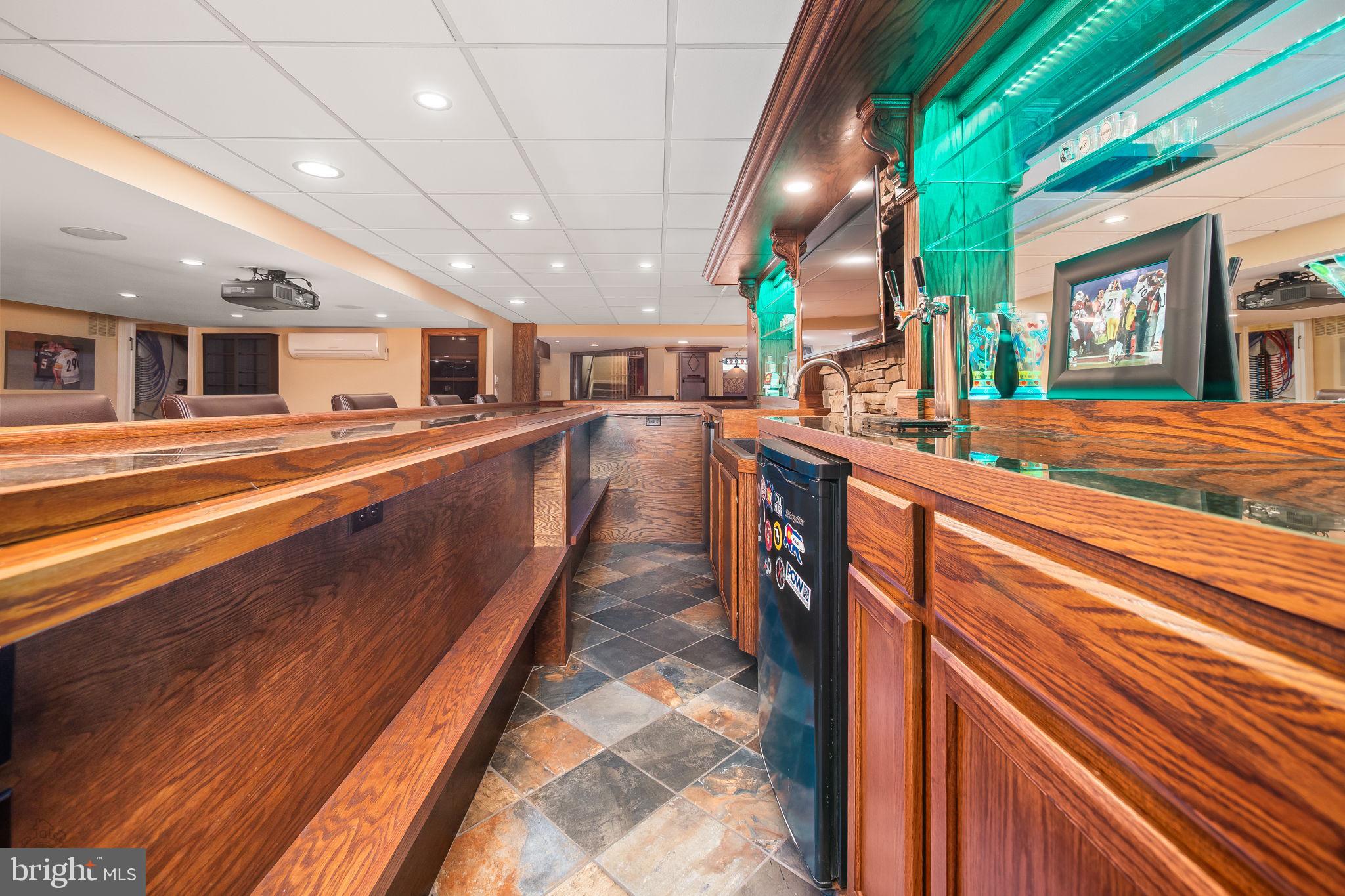 FOX CREEK - Residential