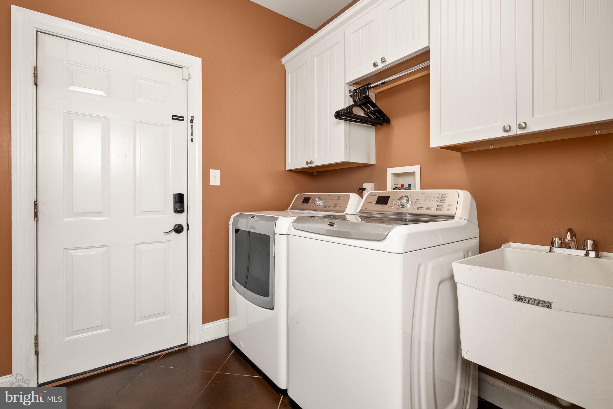 FOX CREEK - Residential