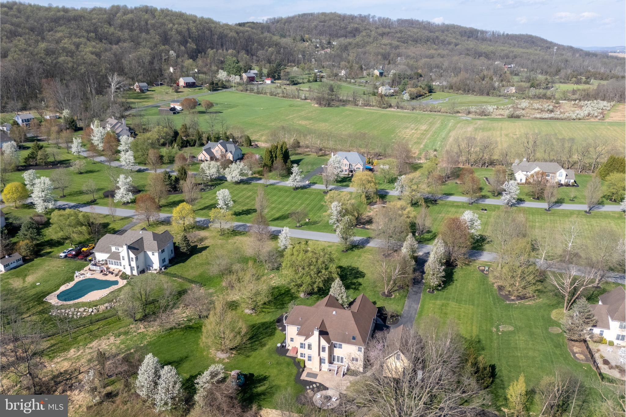 FOX CREEK - Residential