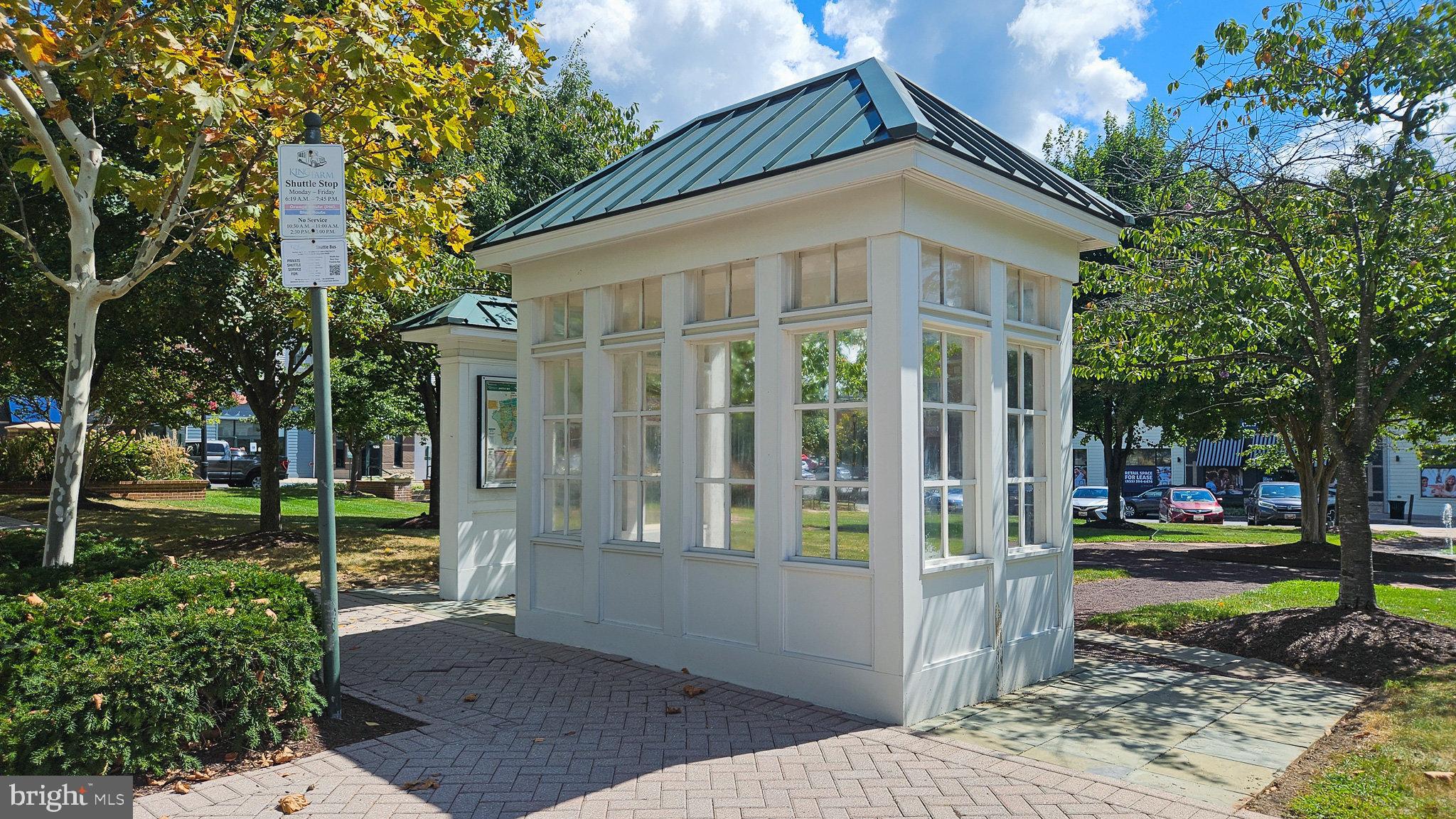 KING FARM VILLAGE CENTER - Residential