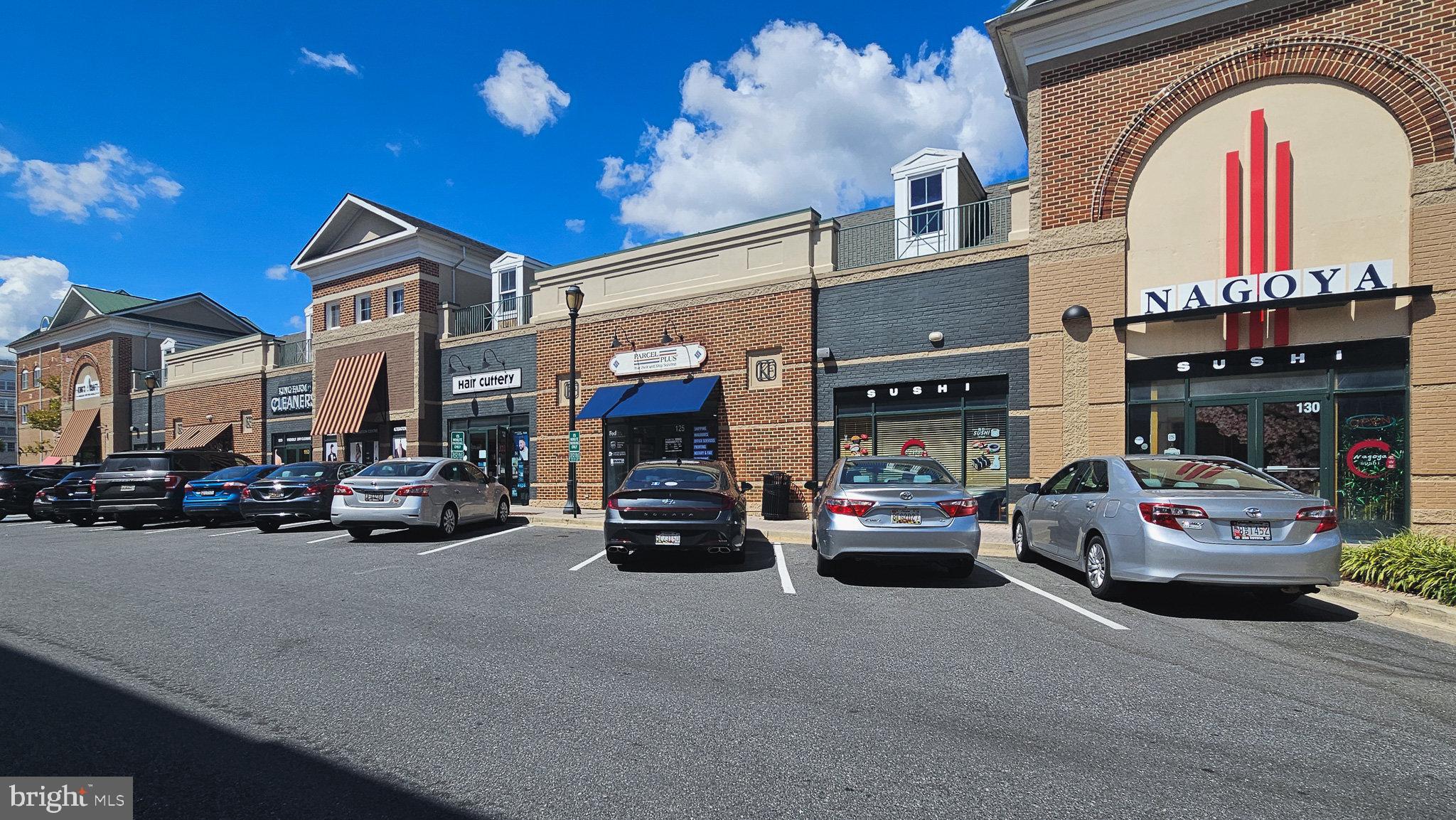 KING FARM VILLAGE CENTER - Residential