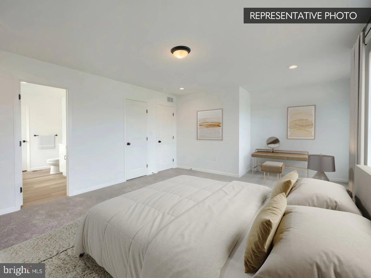 HICKORY POINTE - Residential