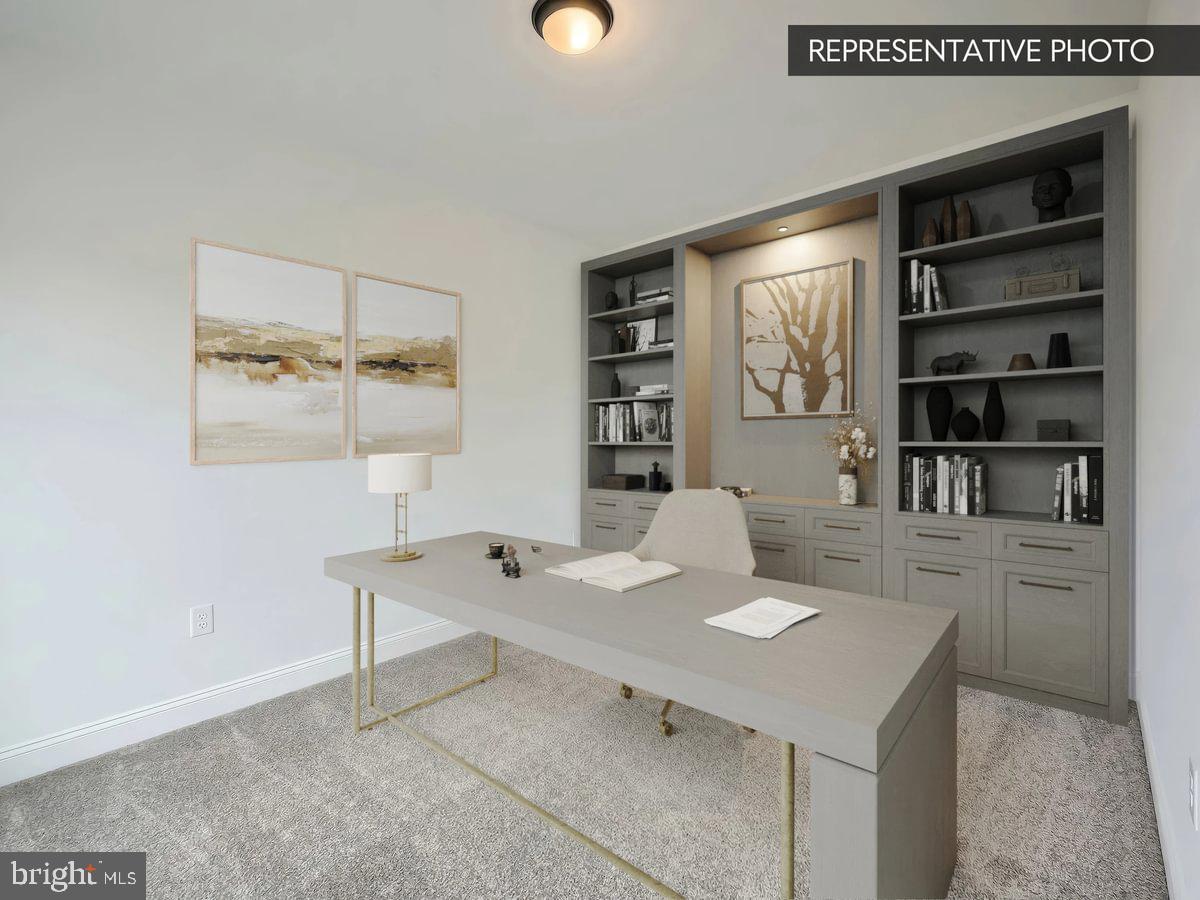 HICKORY POINTE - Residential