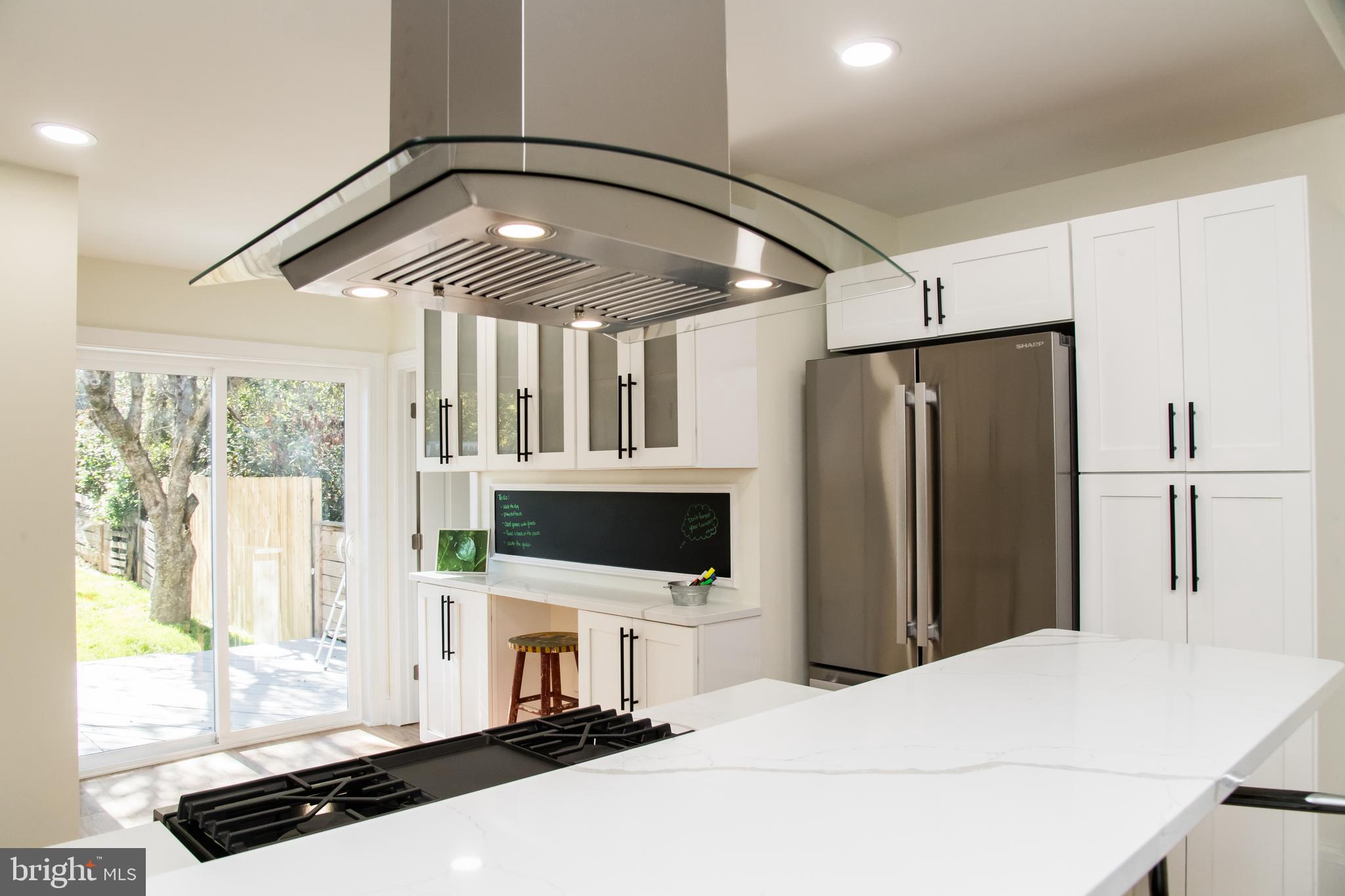 BLUE BELL HILL - Residential