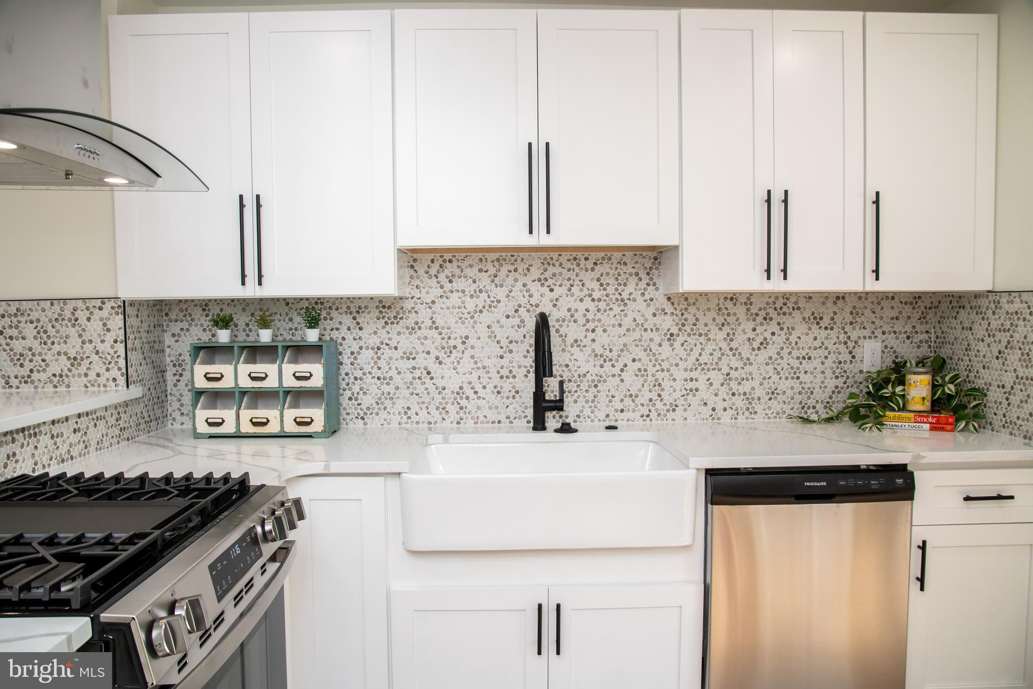 BLUE BELL HILL - Residential