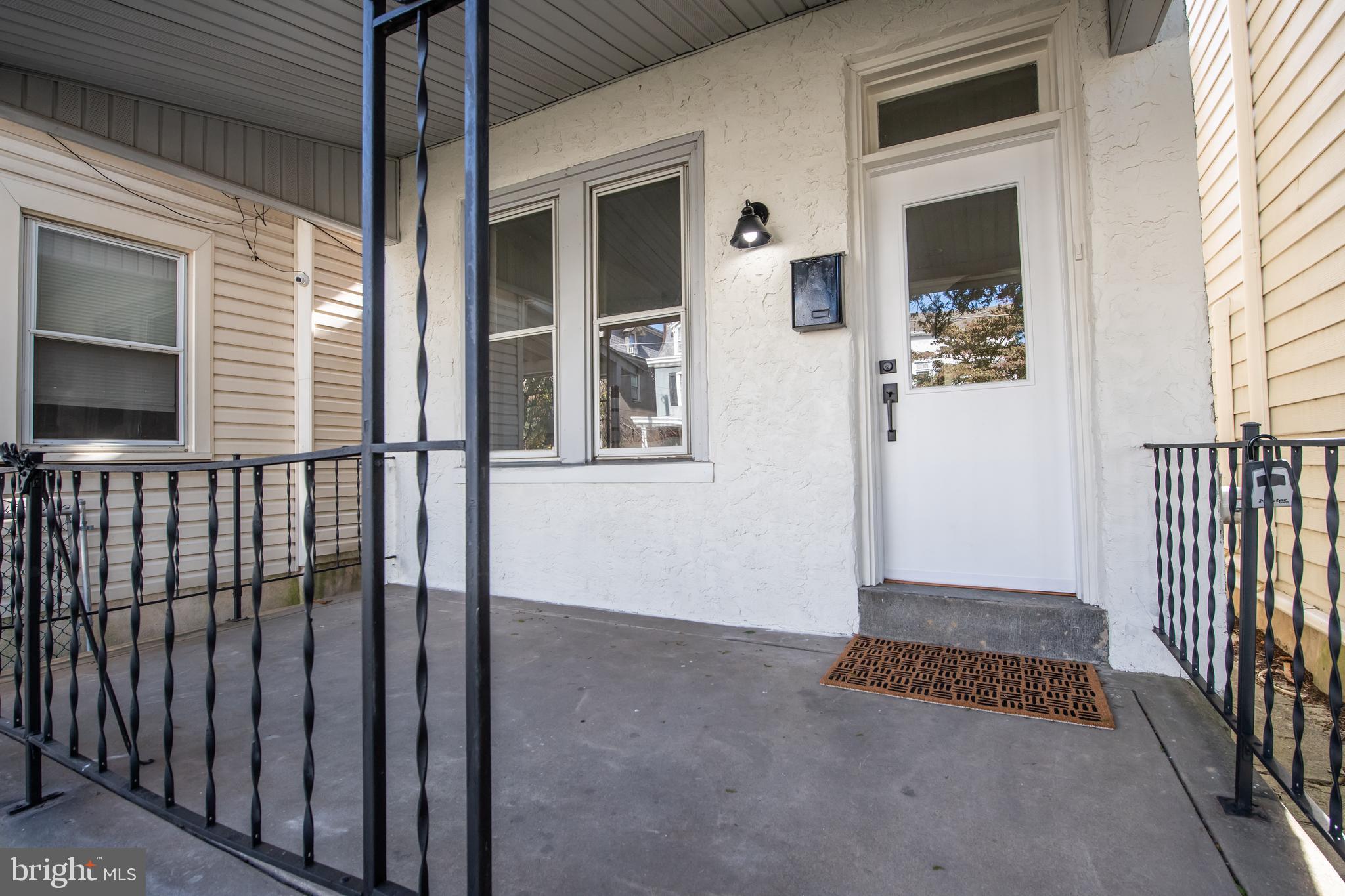 BLUE BELL HILL - Residential