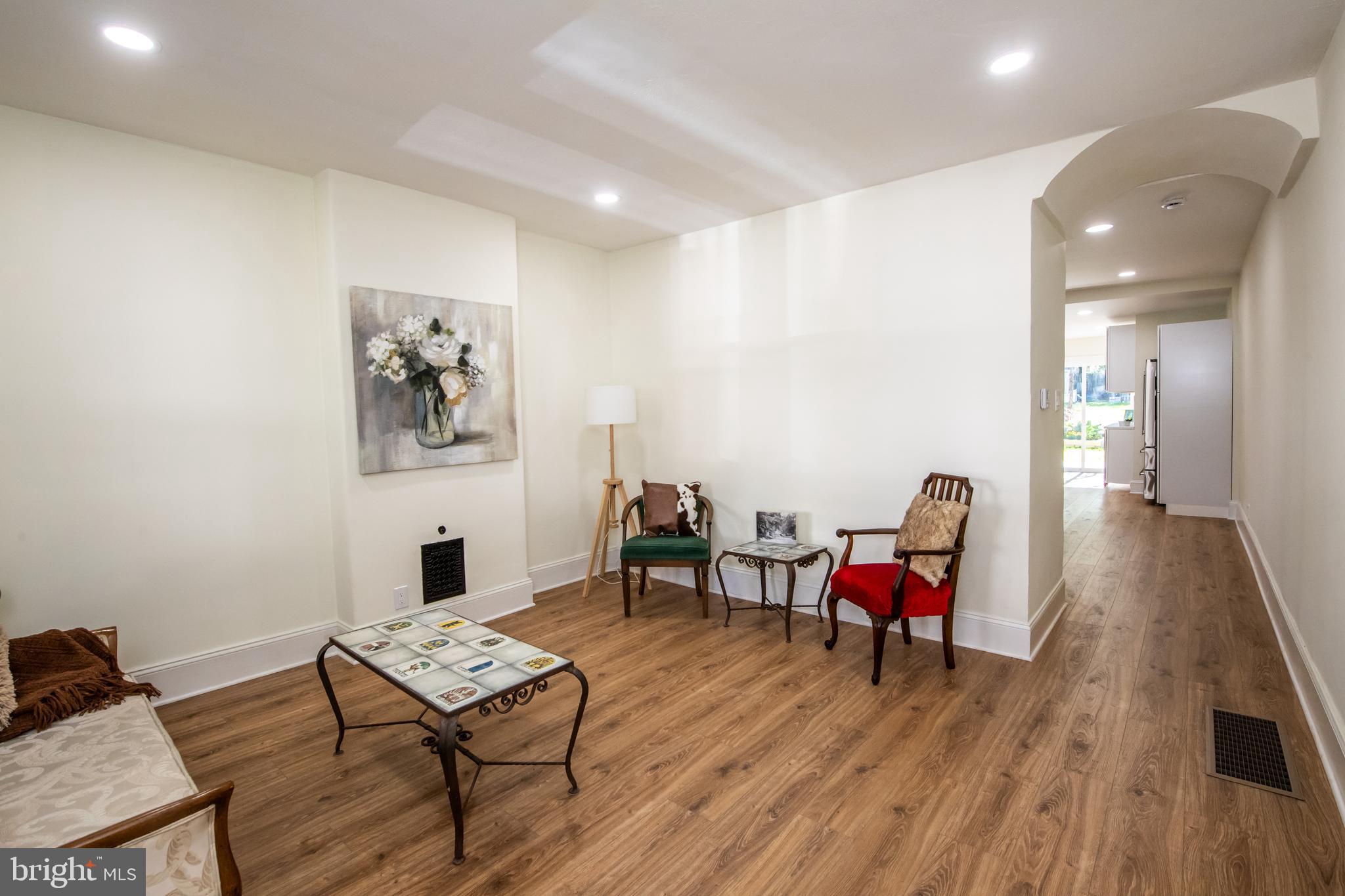 BLUE BELL HILL - Residential